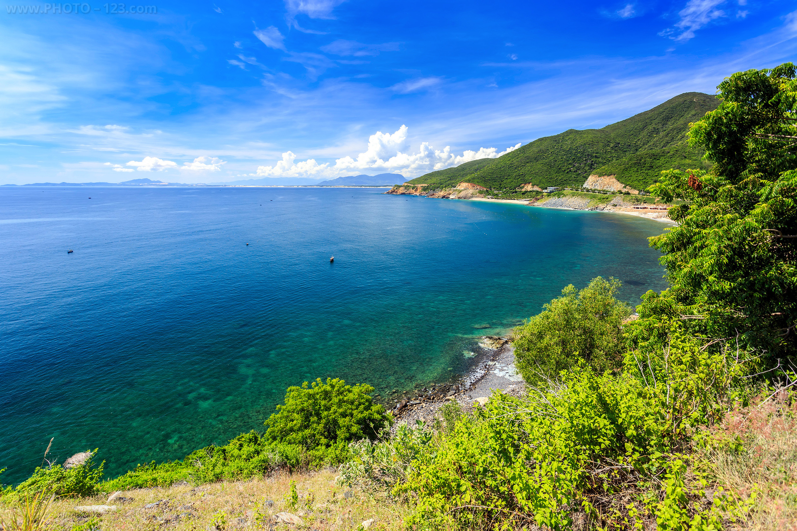 Landscape. Photographer, Retoucher & Graphic Designer @photo123pro