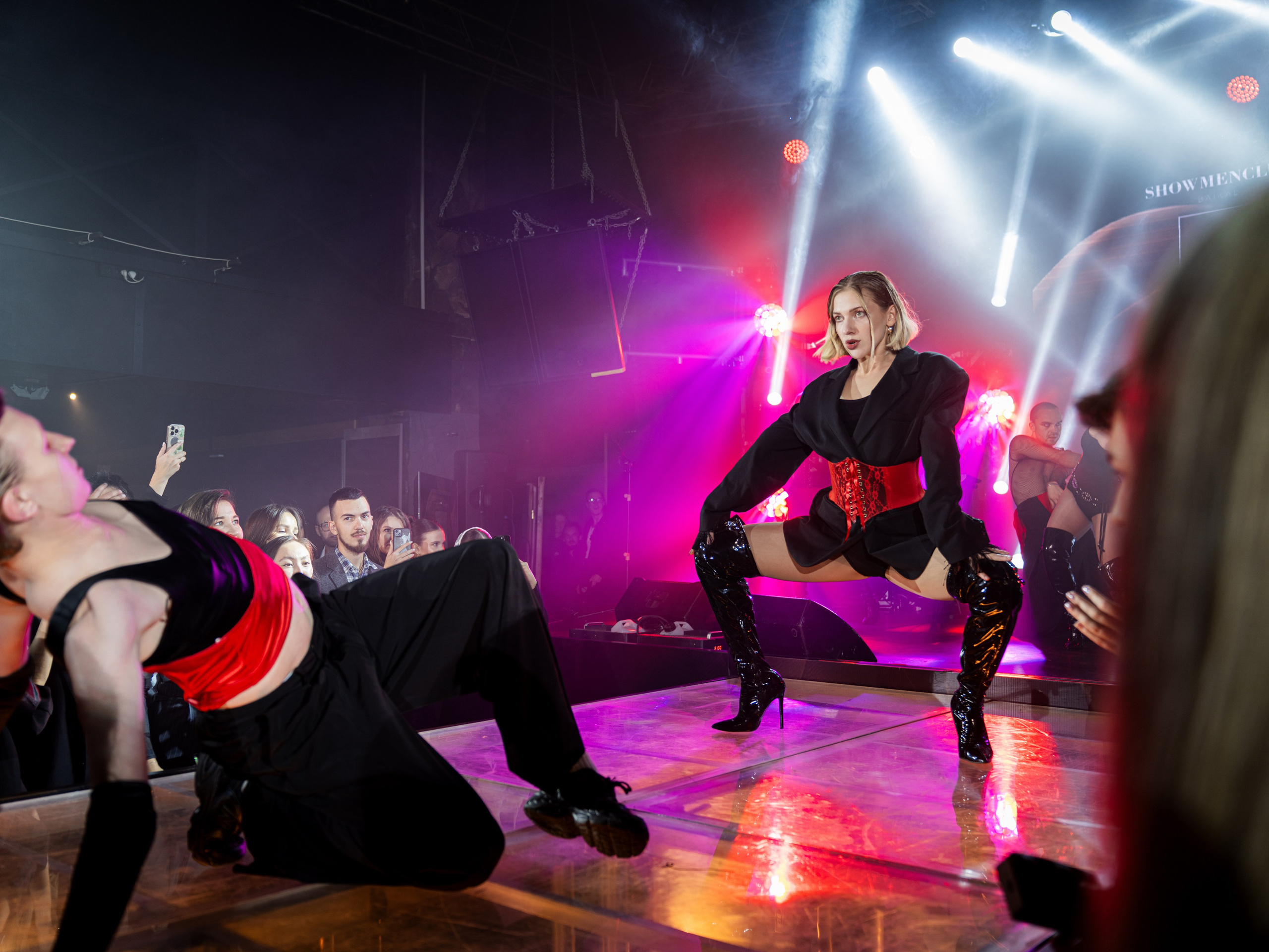 EVENT FASHION NIGHT 2025. Фотограф в Иркутске на все важные случаи жизни