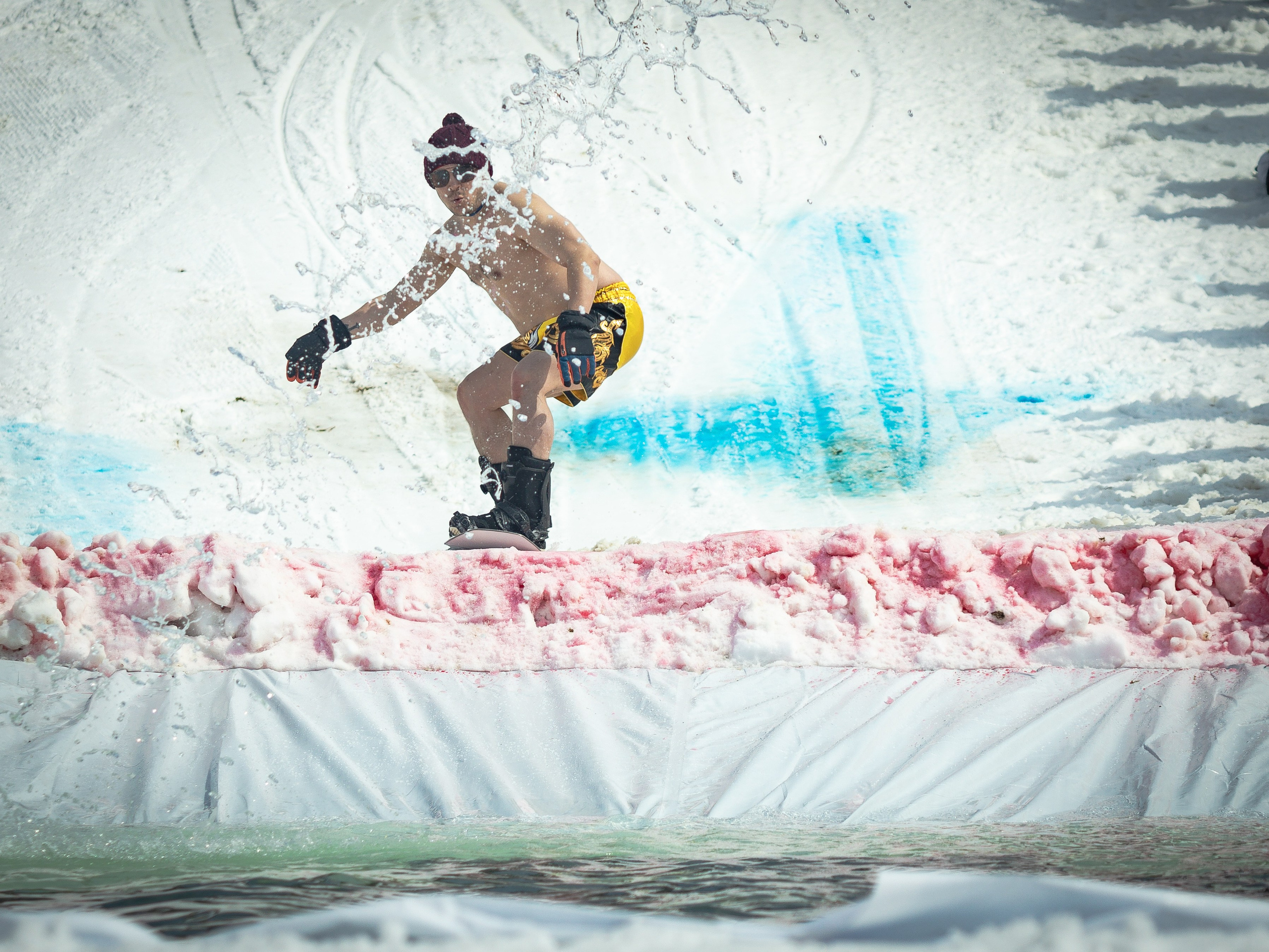 Снежный фестиваль 2025. Фотограф. г. Южно-Сахалинск. Олег Толстов