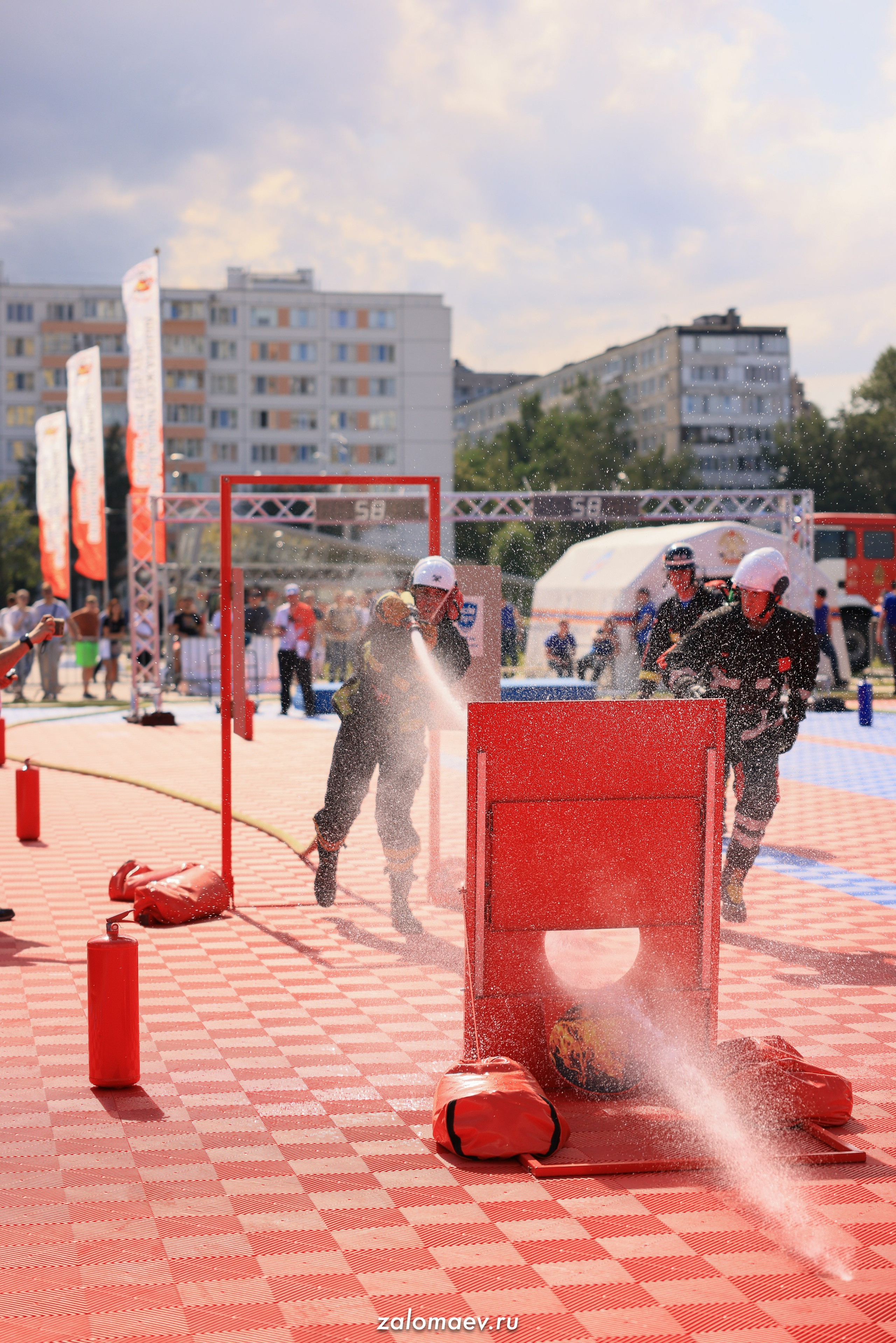 Сильнейший пожарный. Фотограф Александр Заломаев