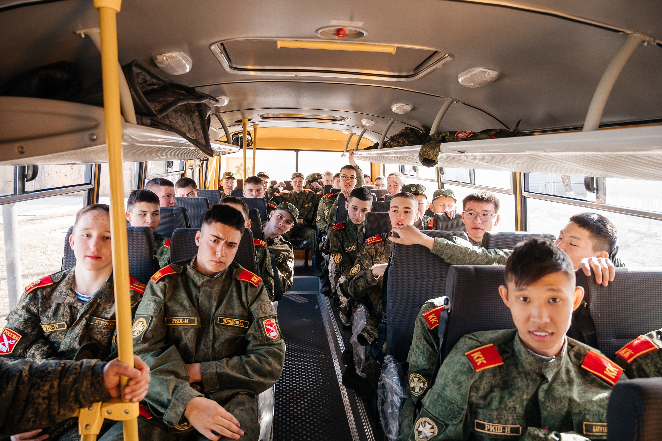 Выпускники. Школьный и детский фотограф в Улан-Удэ Виктор Григорьев