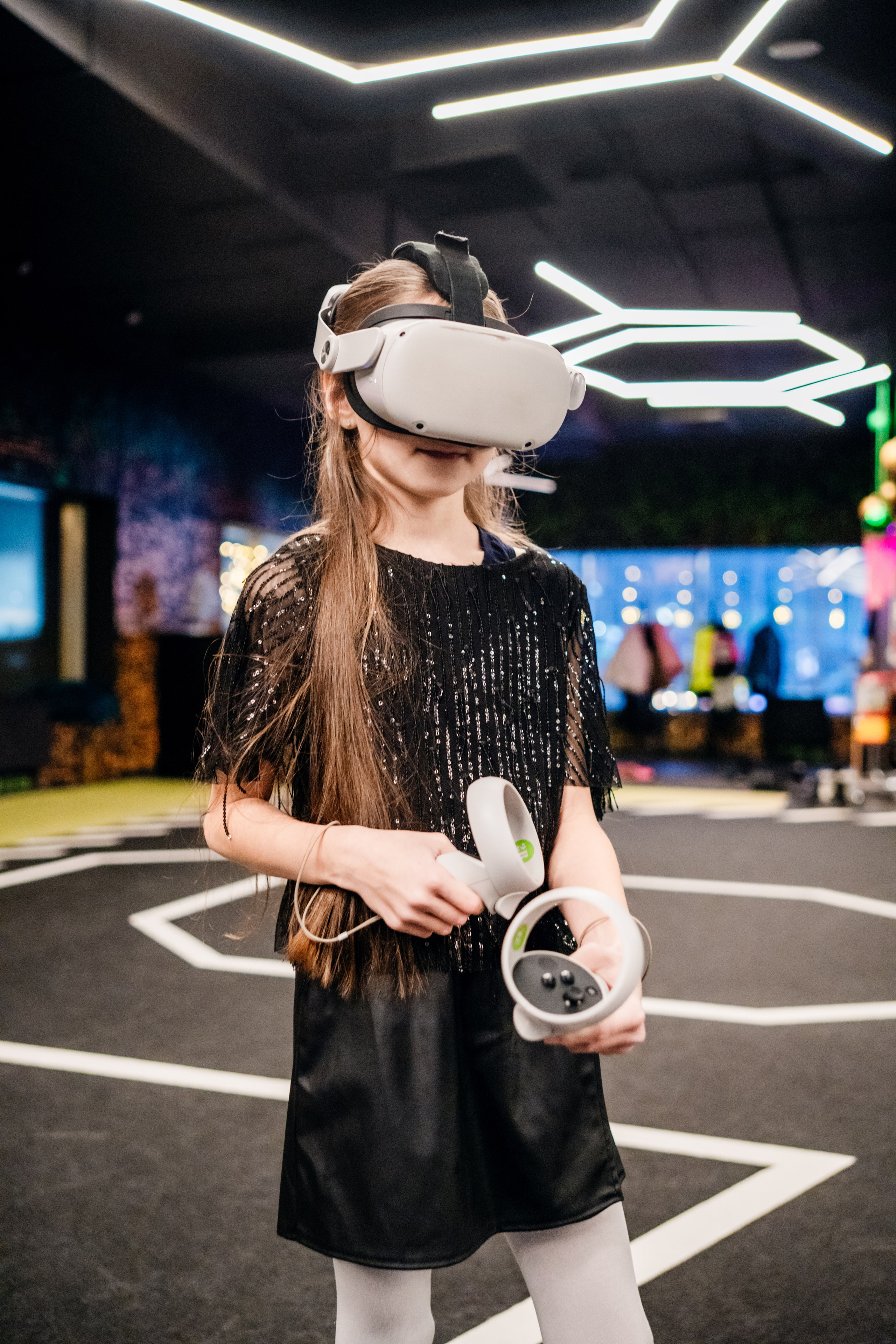 VR (November-December 2024). Felixtones