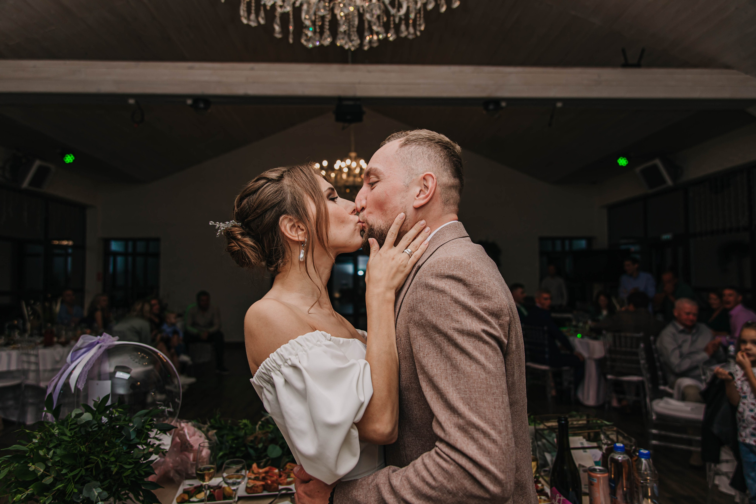 Вячеслав и Анастасия (пакет «Весь день»). Фотограф Дарья Маташкова