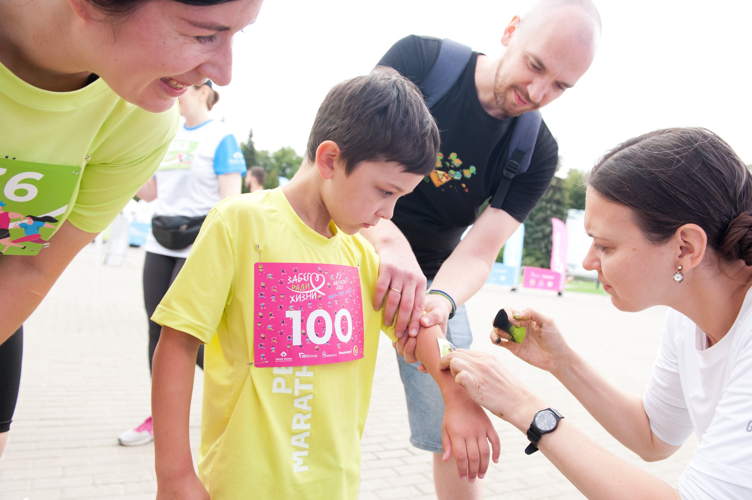 Корпоративное. Забег X5 Retail Group. Репортажный фотограф и видеограф Слава Думчев. Тимбилдинги, отчетники, корпоративы