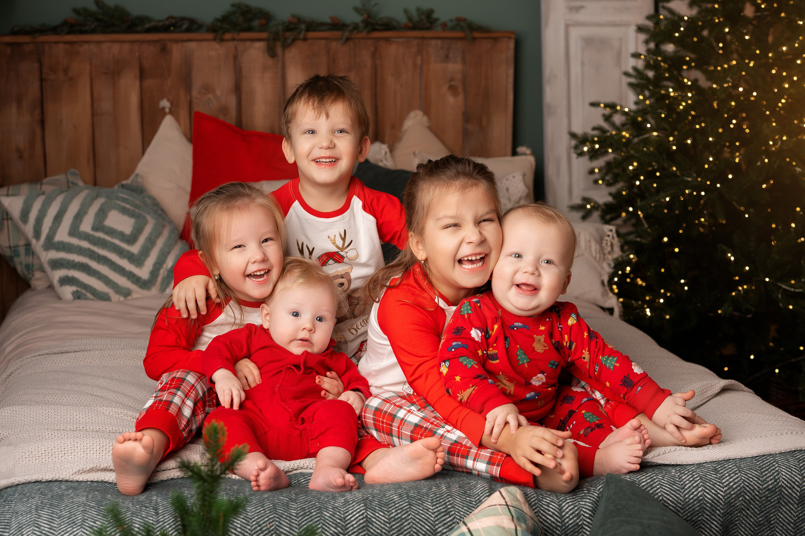 НОВОГОДНИЙ 2023-2024. Фотограф новорожденных г. Рязань, детский и семейный фотограф