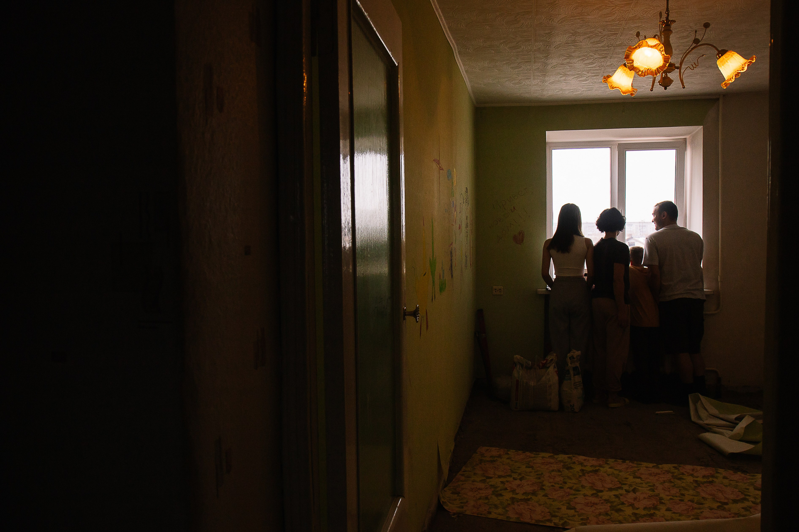 Домашняя фотосессия ремонт. Семейный фотограф в Томске Максимова Екатерина