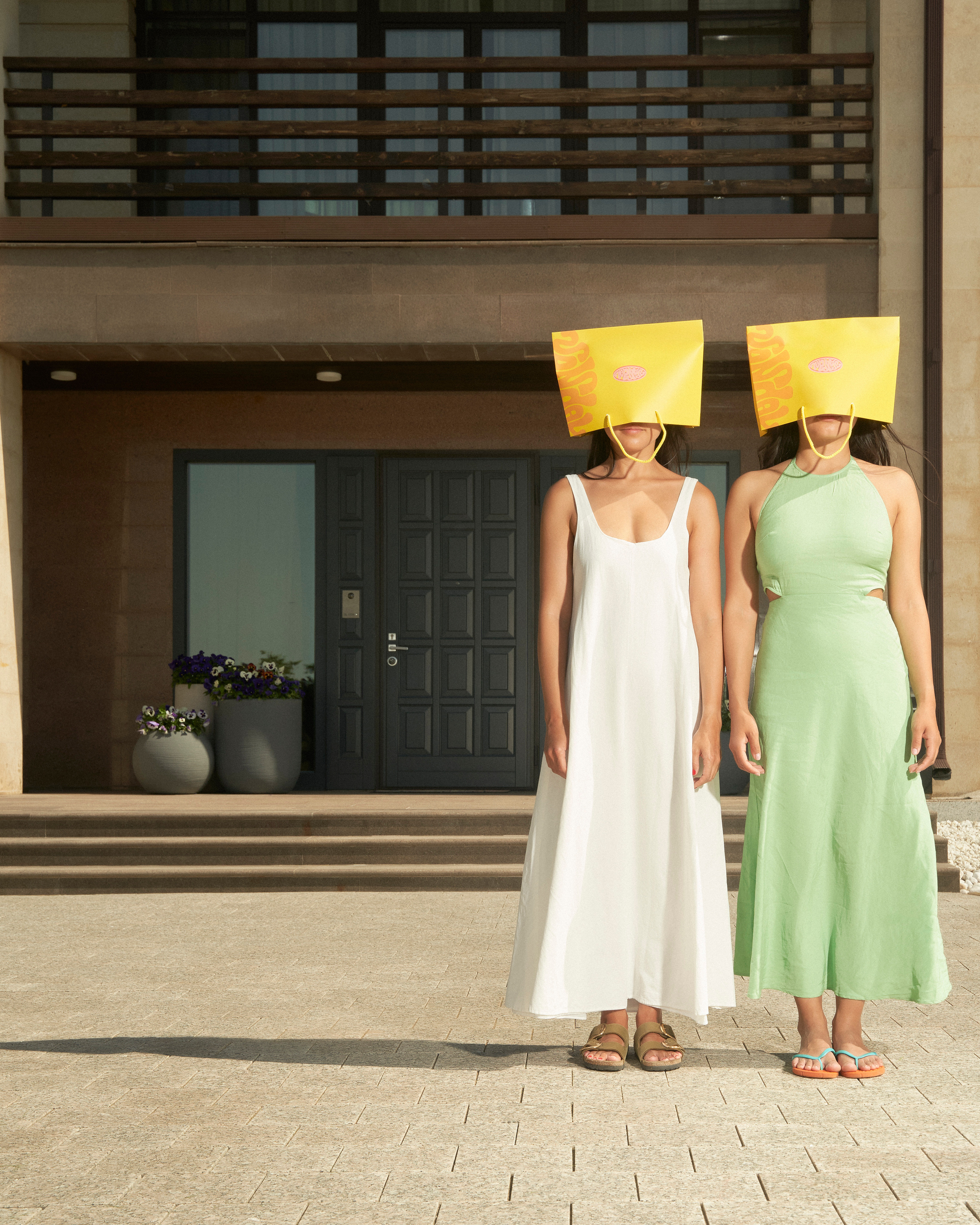 VANDAL. Photographer