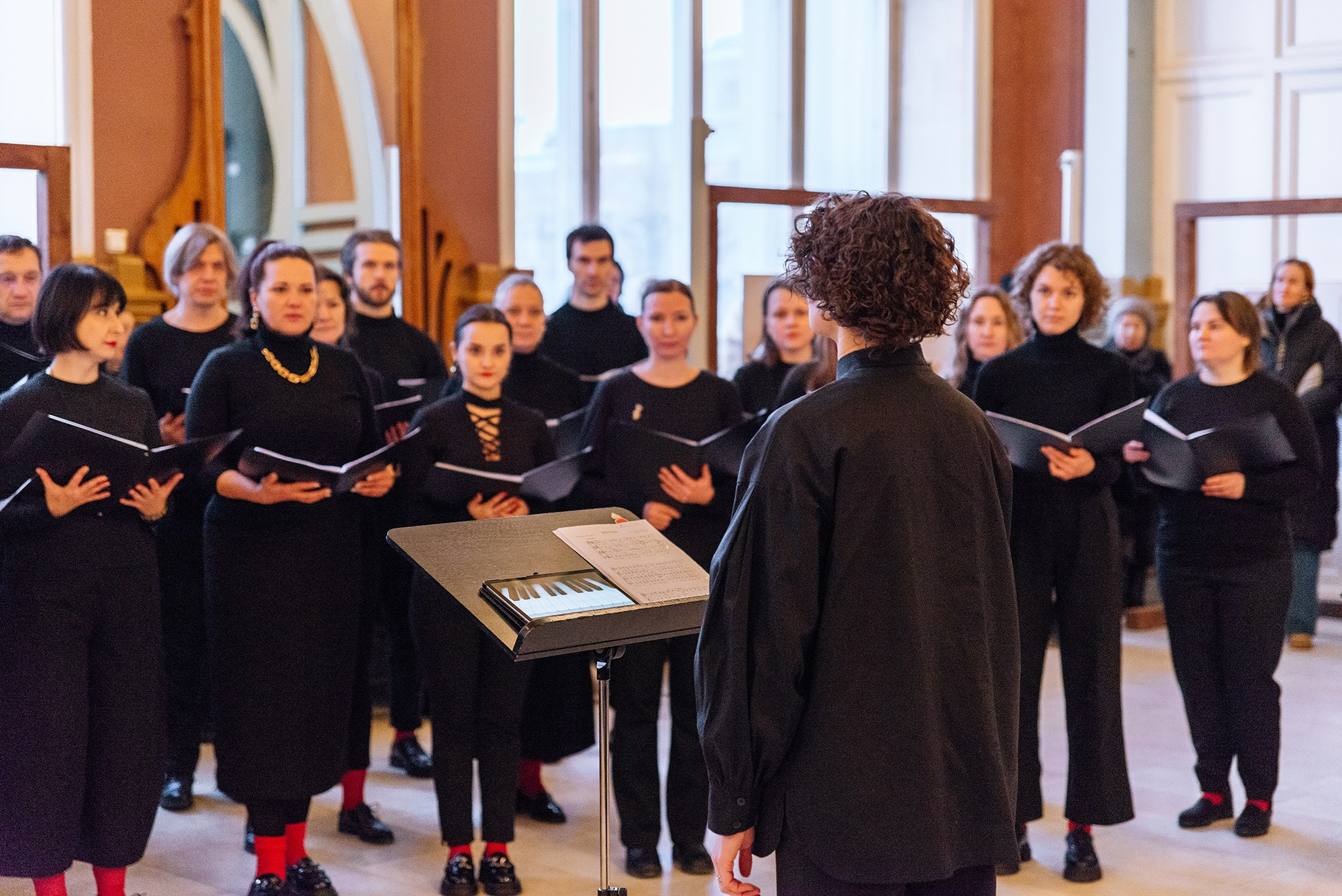 Хор Большой распев на Витебском вокзале. Январь 24. Репортажный фотограф в Санкт-Петербурге Анастасия Клёпова