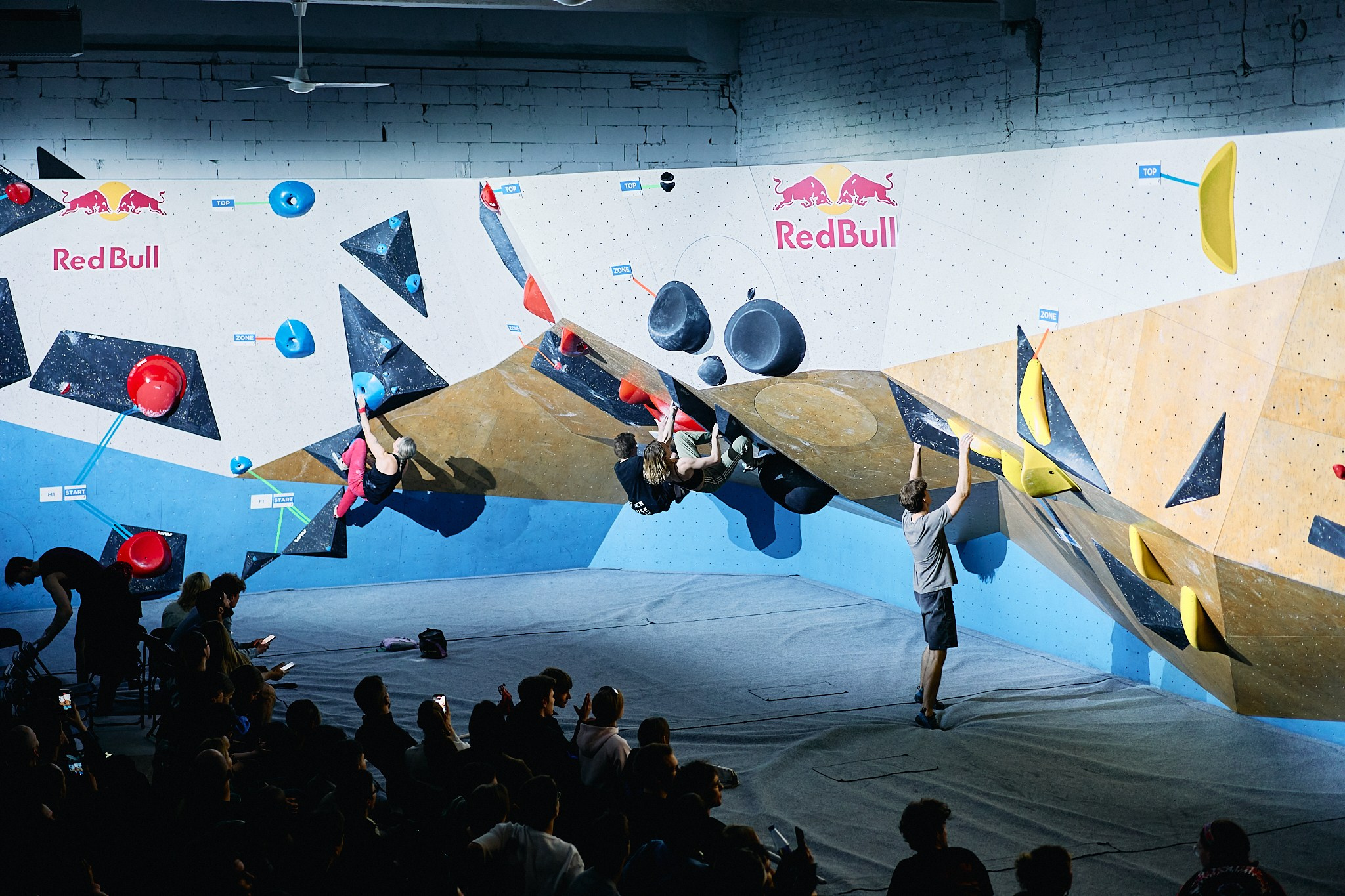 Bouldering Competition (Vertical, Vilnius). Photographer in Vilnius
