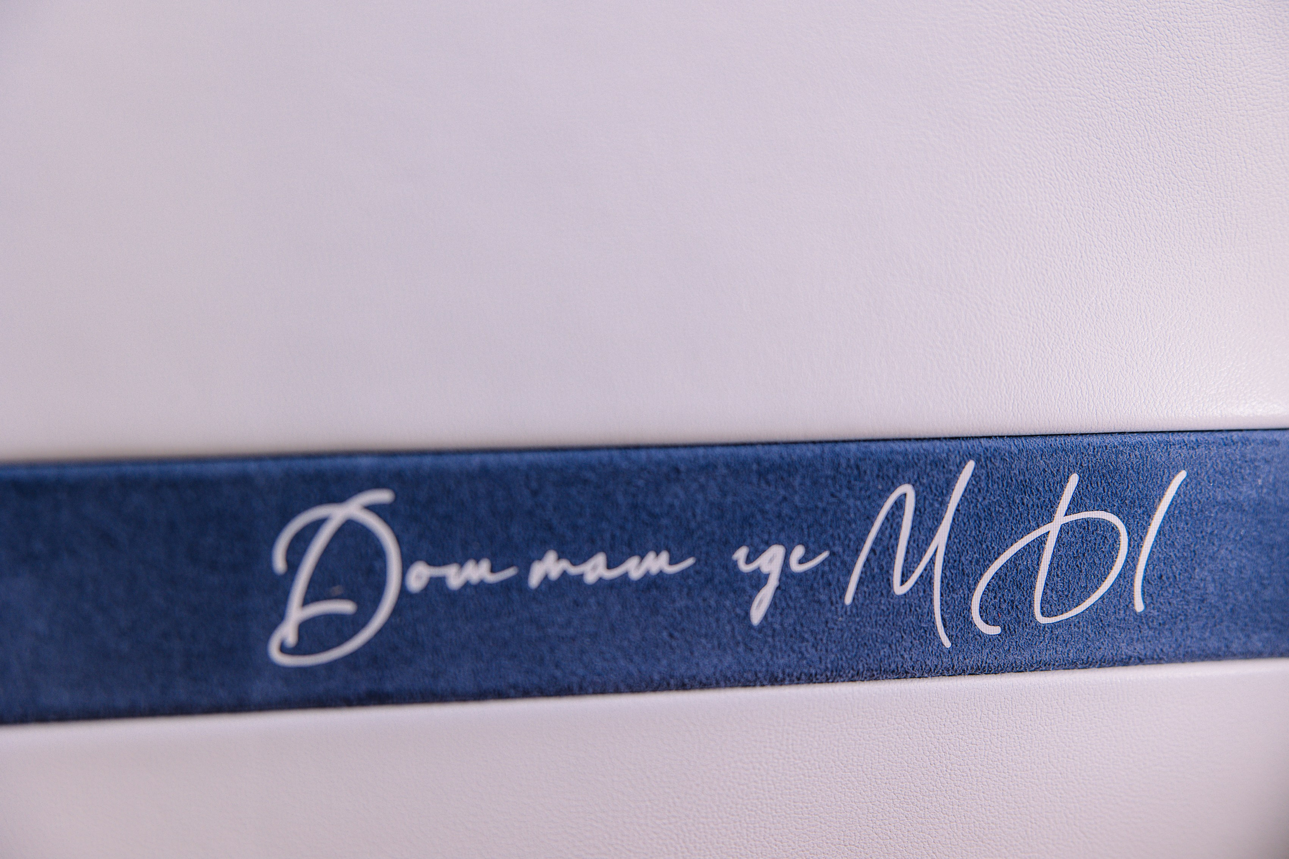 ВЛАСИ. Заказать индивидуальную фотокнигу ручной работы