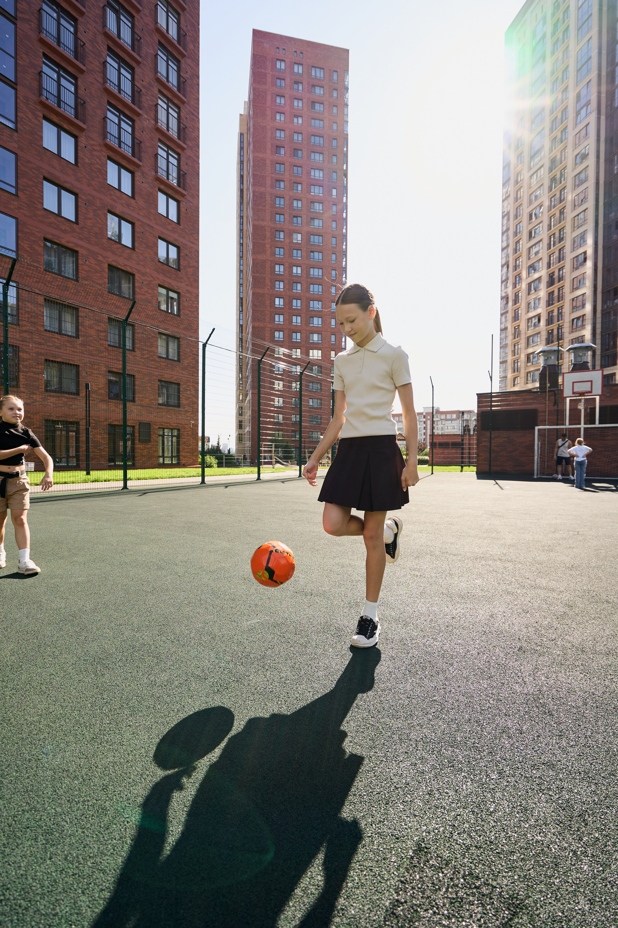 Семейная фотосессия в ЖК Академия для рекламы (Новосибирск). Репортажный и женский фотограф в Новосибирске