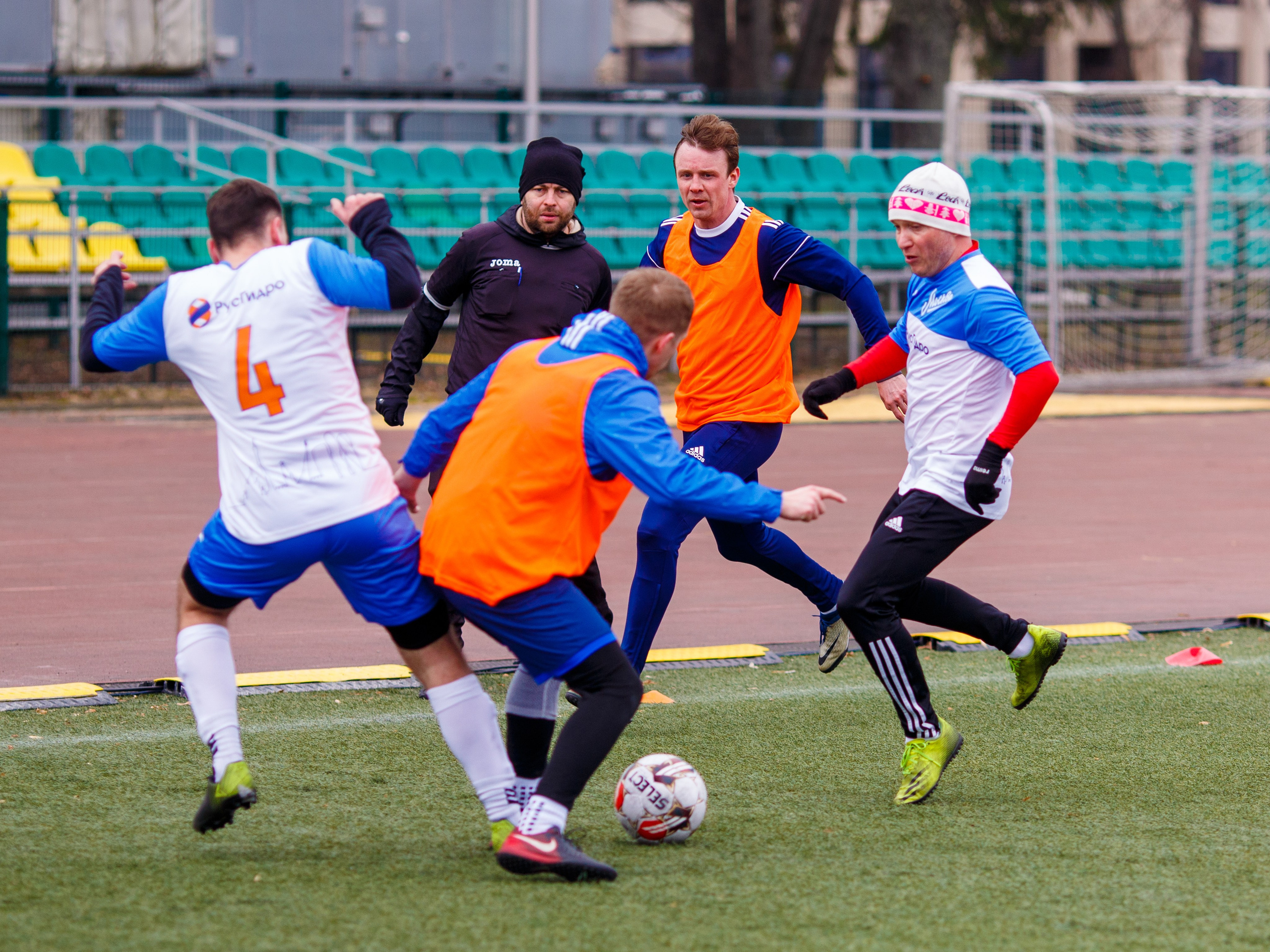 Футбольный турнир Газпром Энергохолдинг. Репортажный фотограф Борис Геер