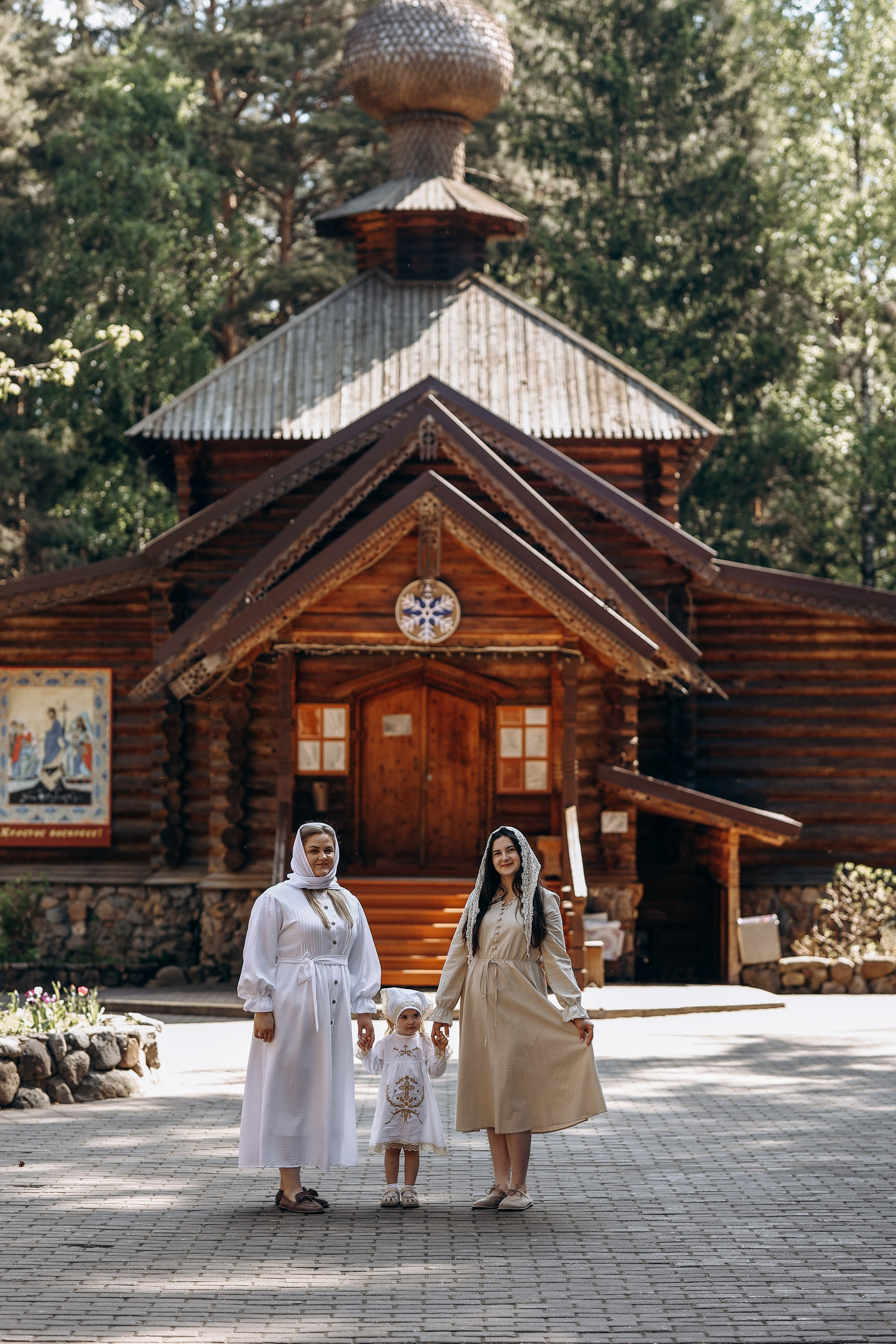 Крещение Ксении. Детский фотограф в Дубне и Кашине Елена Карпушина