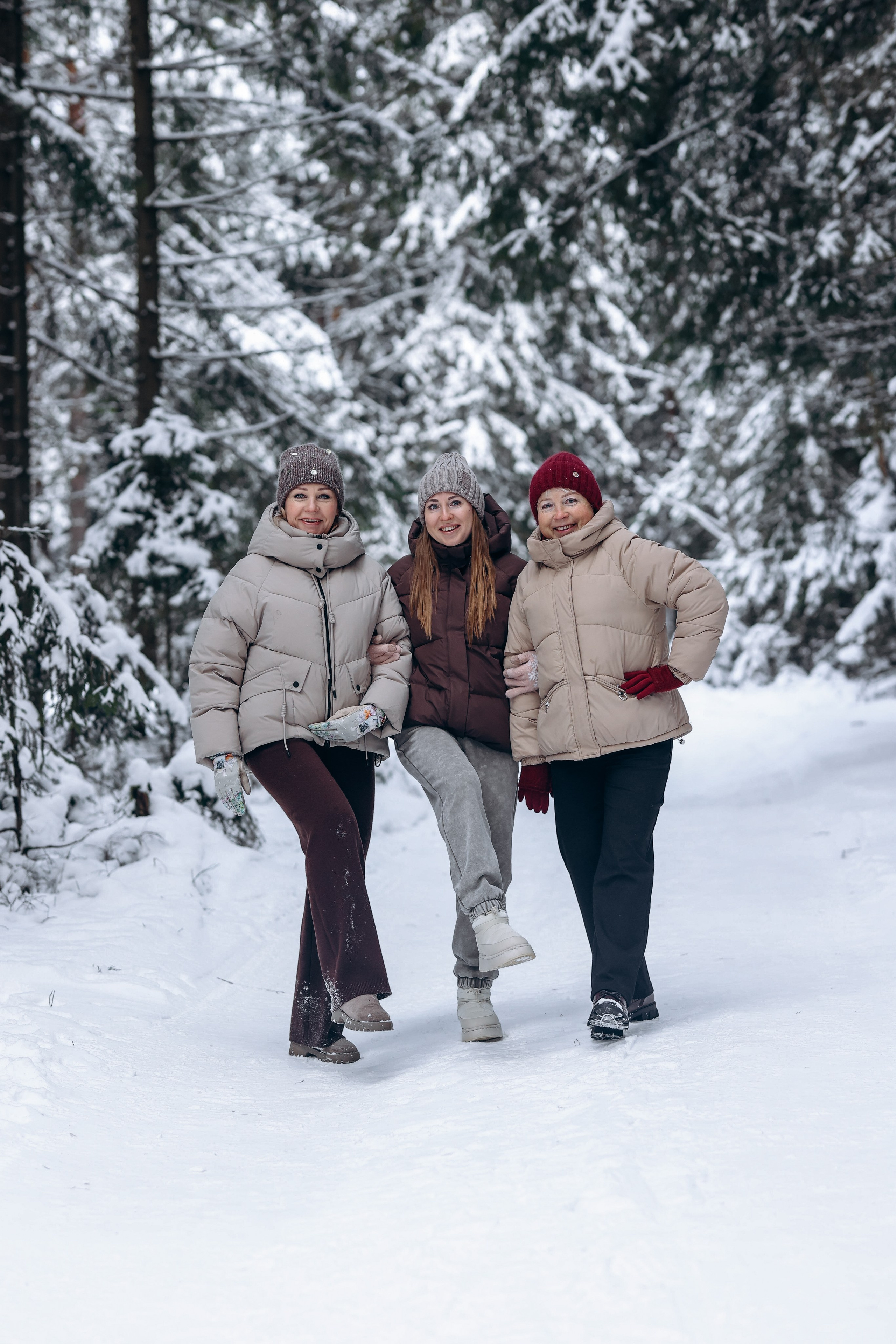 Сочельник в снежном бору. Детский и Семейный фотограф Елена Карпушина
