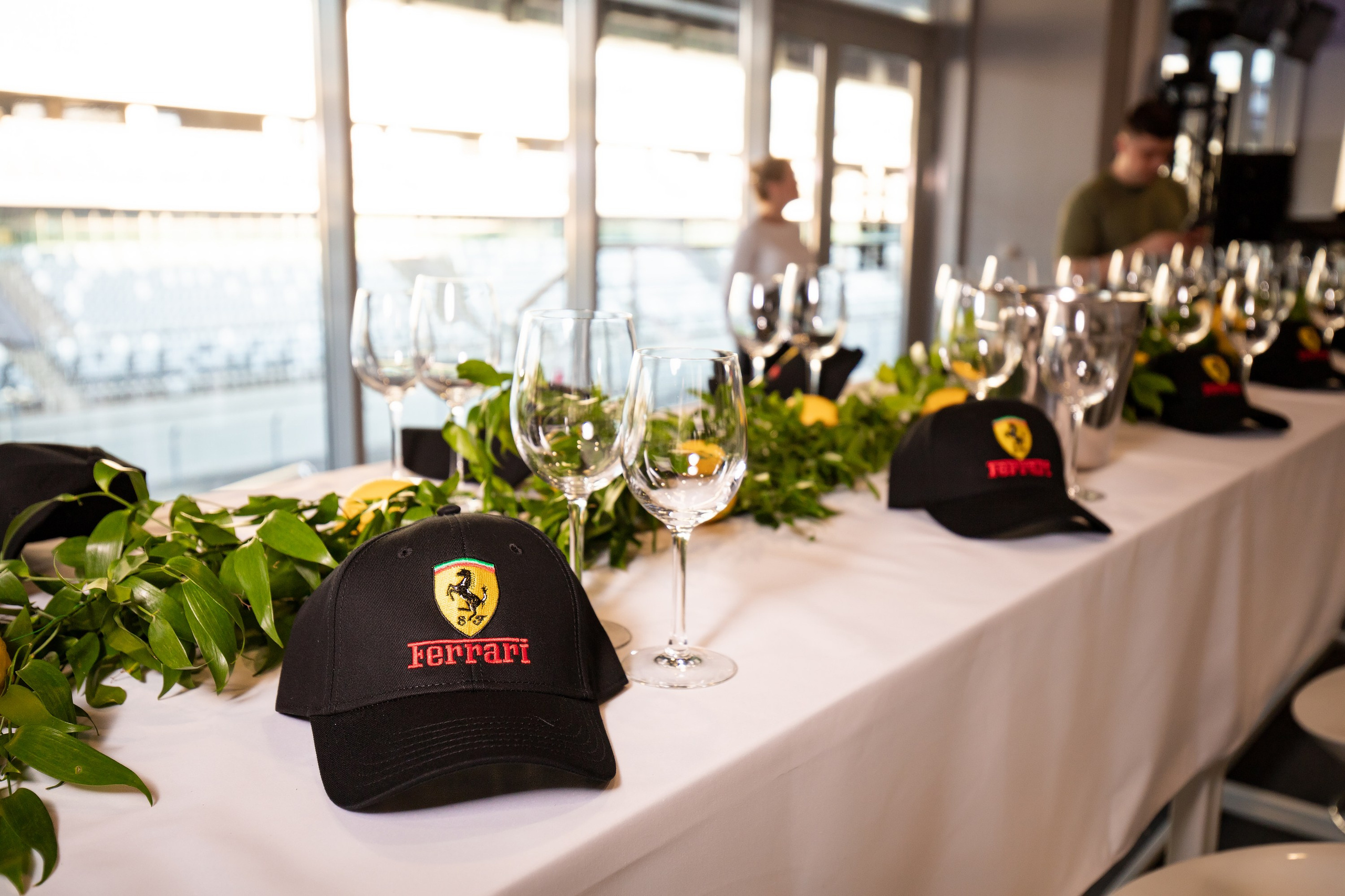 Italian Weekend Pioneer. Репортажный и fashion фотограф в Москве Сергей Бардин