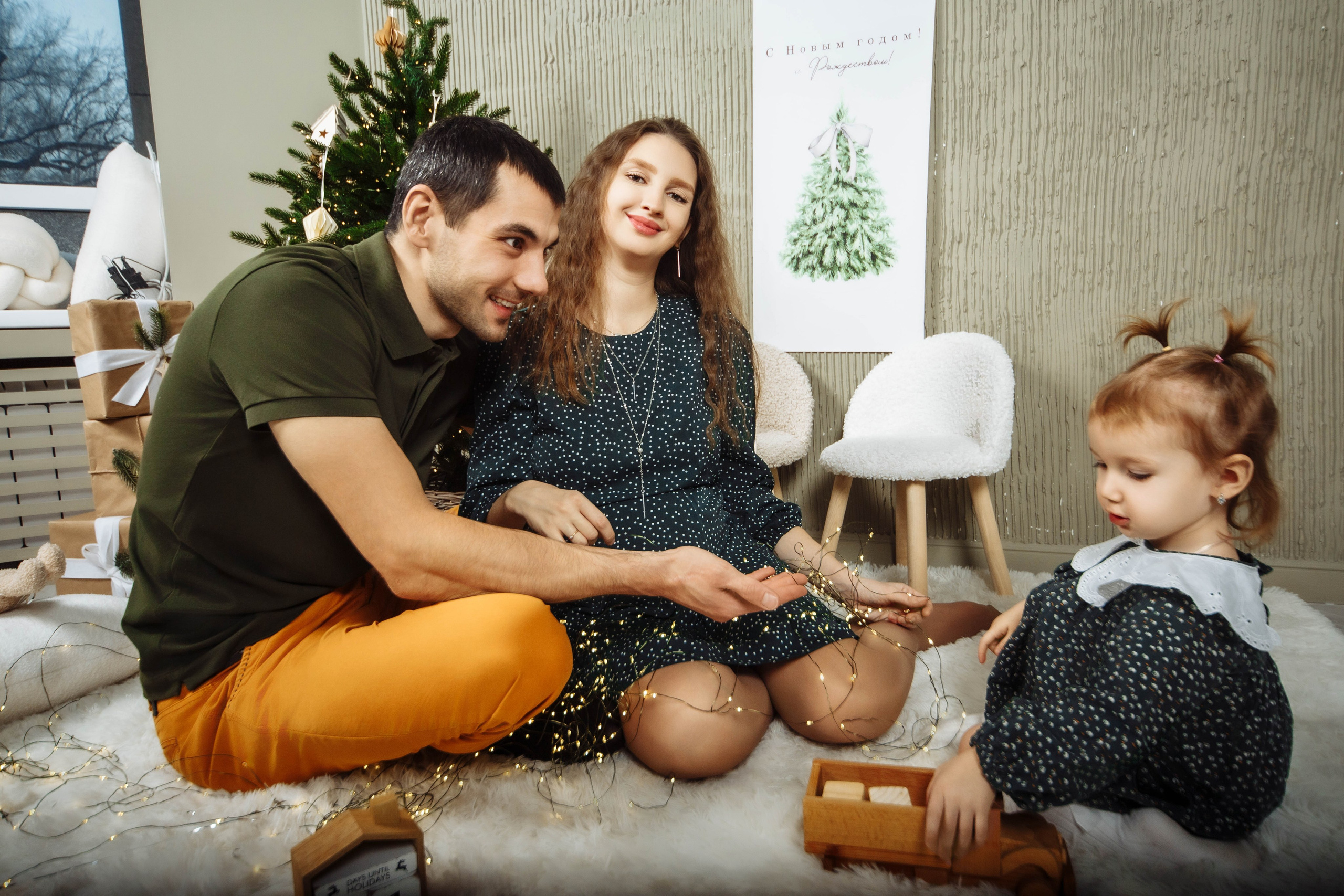 Семейная фотосессия и видео клип в студии, фотограф видеограф Павел Коротков