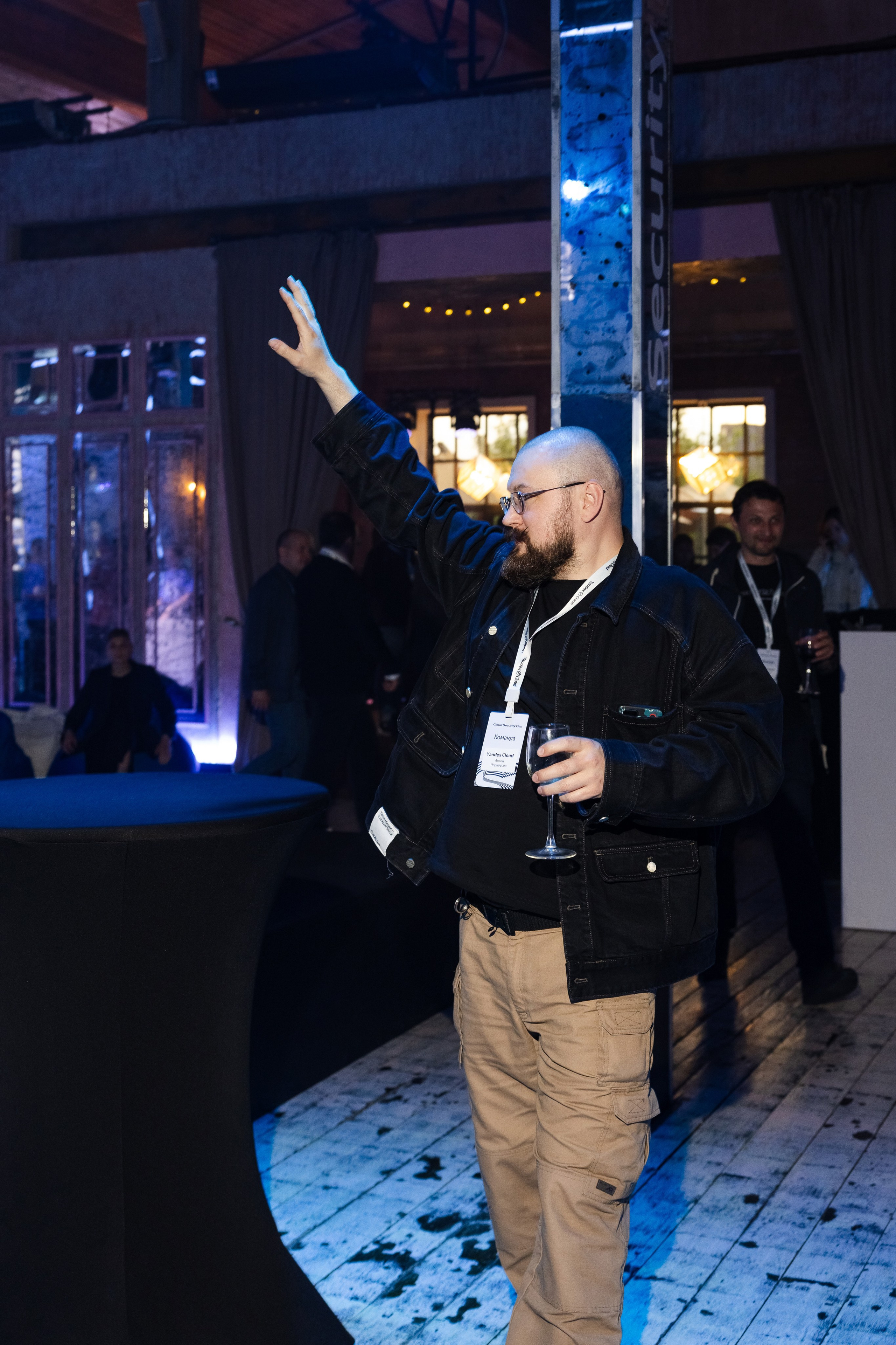 Cloud Security Day. Свадебный репортажный фотограф в Москве