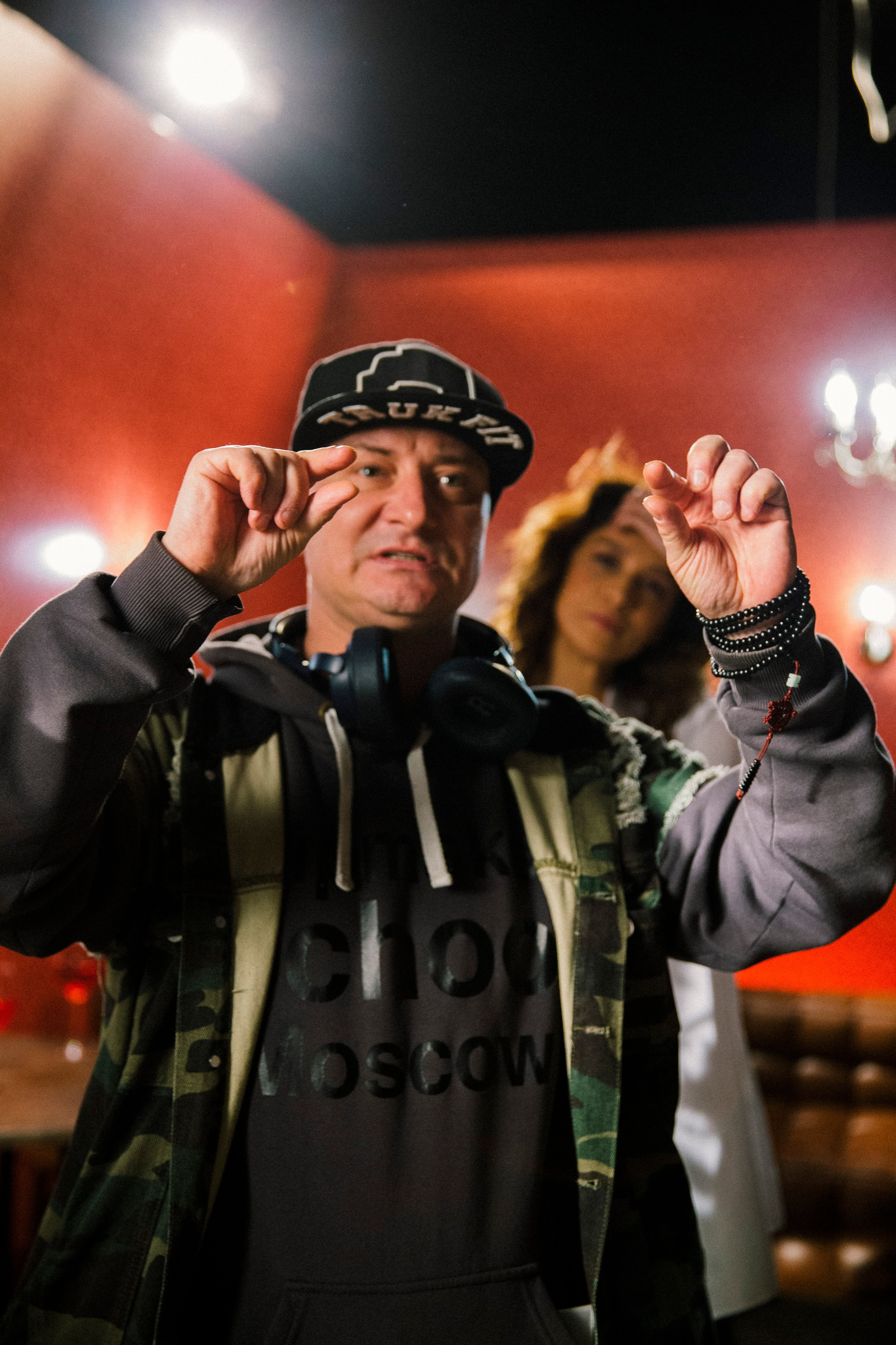 ФК Би-2 & Лиза Громова Мосфильм. Ольга Пилант. АРТ, бэкстейдж, свадебная и семейная фотография, городской портрет, интерьерная фотография