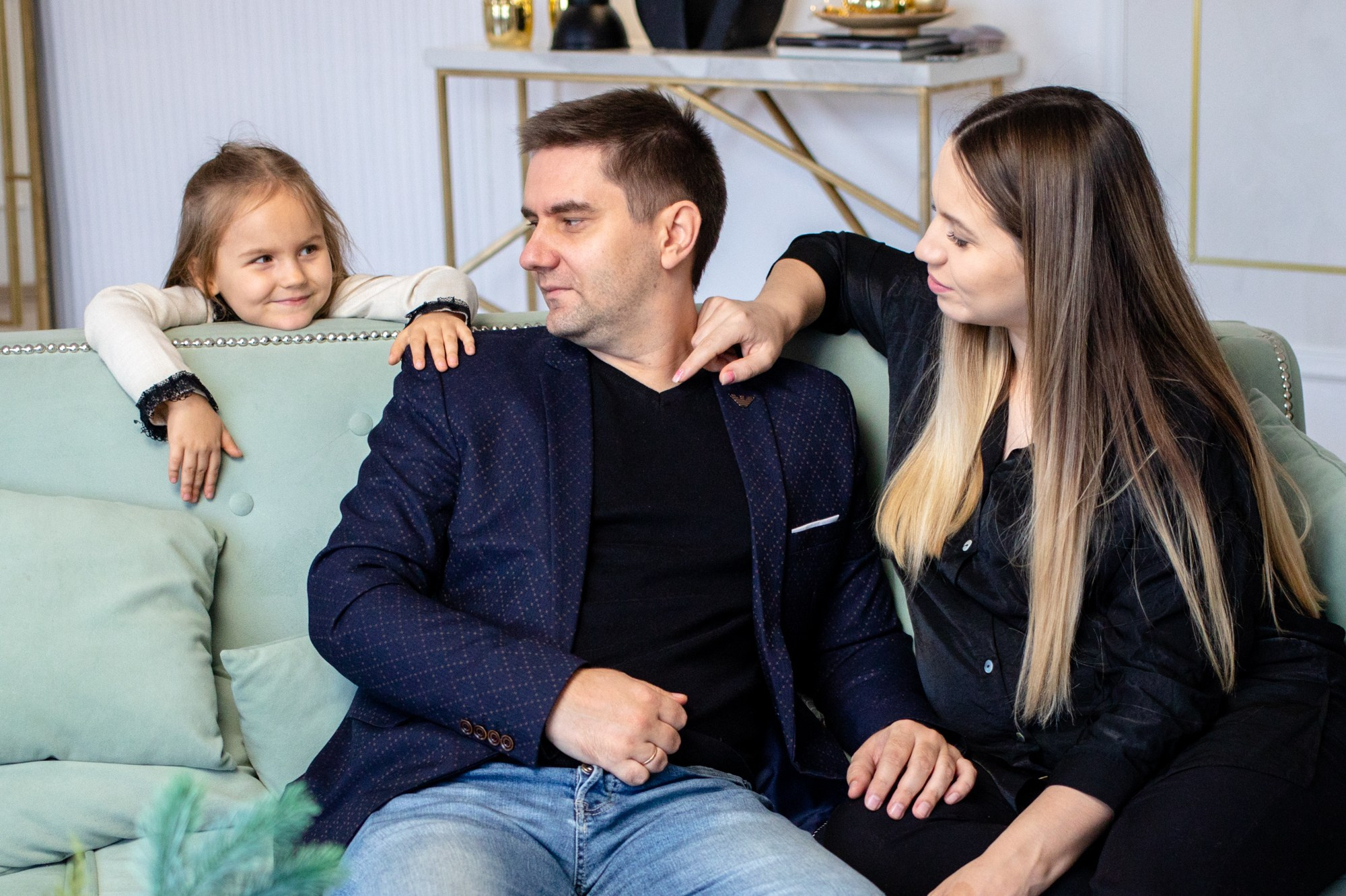 Семья на Новый Год. Репортажный, промышленный и маркетплейс-фотограф Дмитрий Чернат