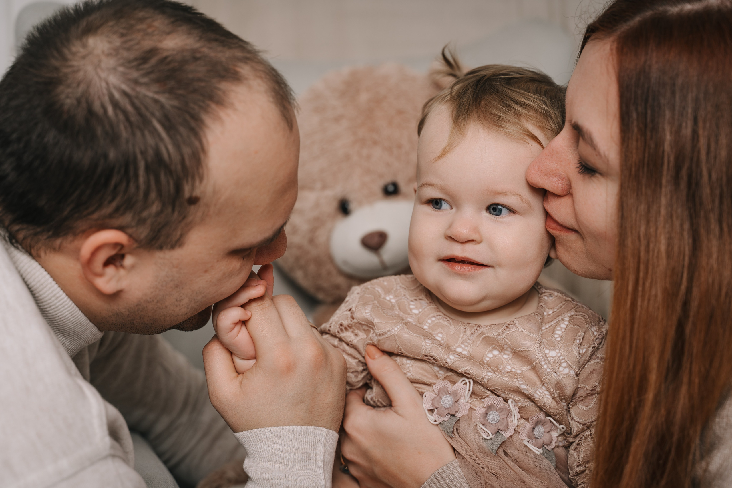 MANILUK. MILATE — выпускные альбомы, фотосессии и видео в Москве