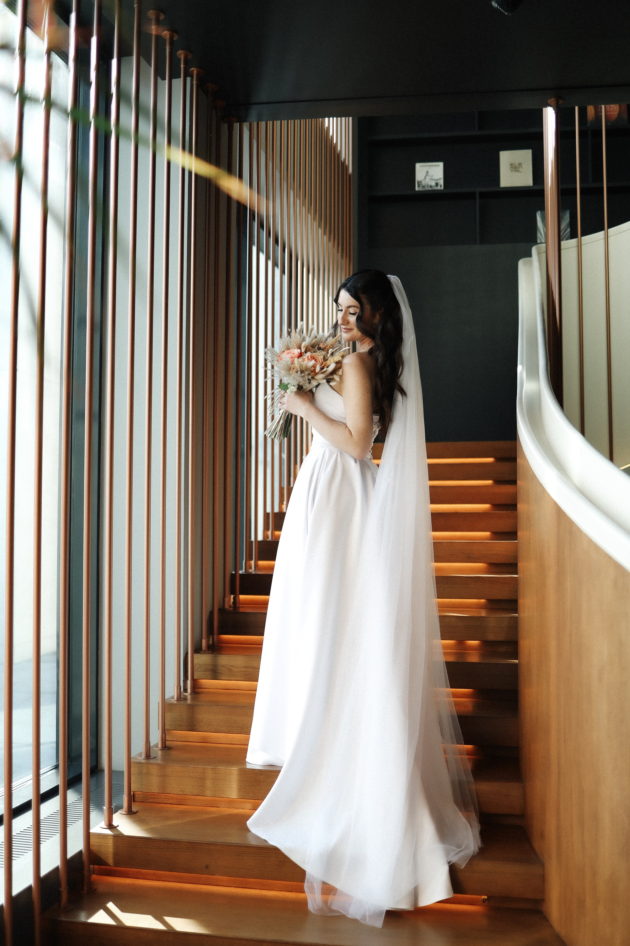 А. + Д. Таганский ЗАГС + Movenpick Taganskaya. Семейный и lovestory фотограф в Москве Светлана Коняхина