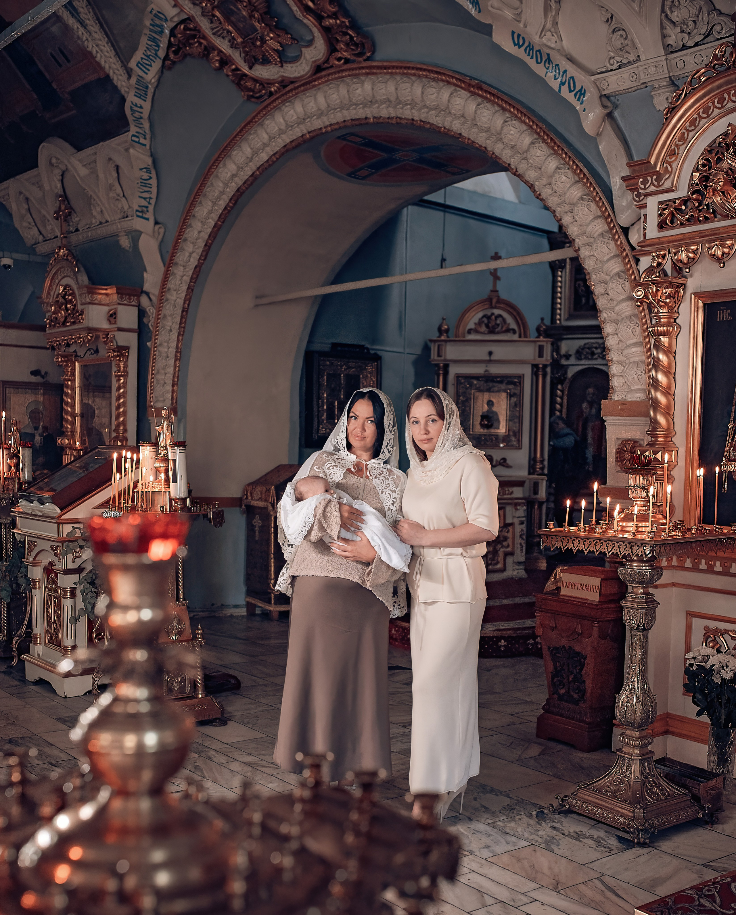 Крещение Аглайи в Покровском кафедральном соборе. Фотографы крещения/венчания  Красноярск Татьяна и Вячеслав Переваловы