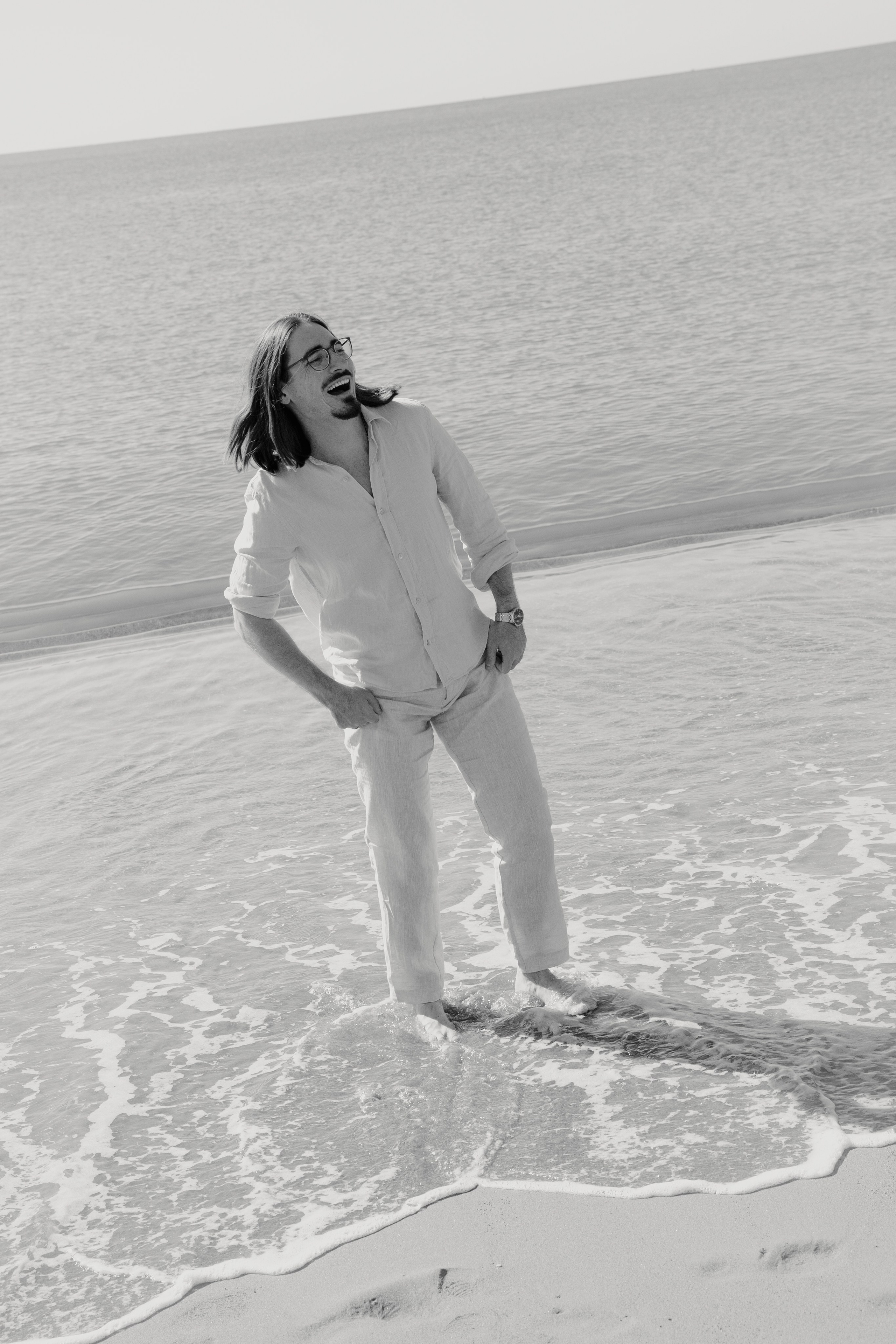 Once in October. Wedding & Documentary Photographer based in Nuremberg — available across Europe & Turkey | Vitalii Nasonov