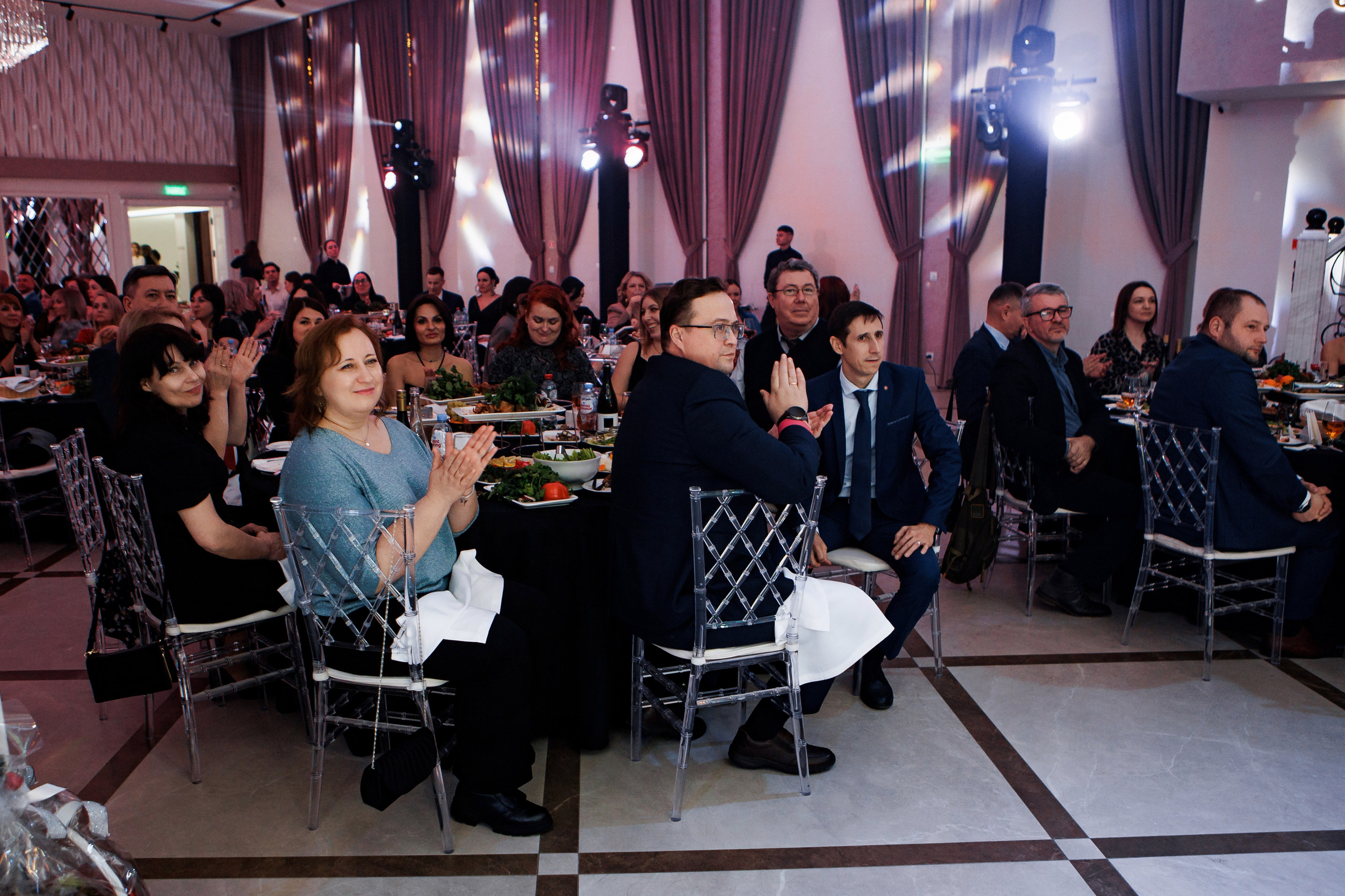 Лукойл Новый Год. Репортажный и свадебный фотограф в Краснодаре