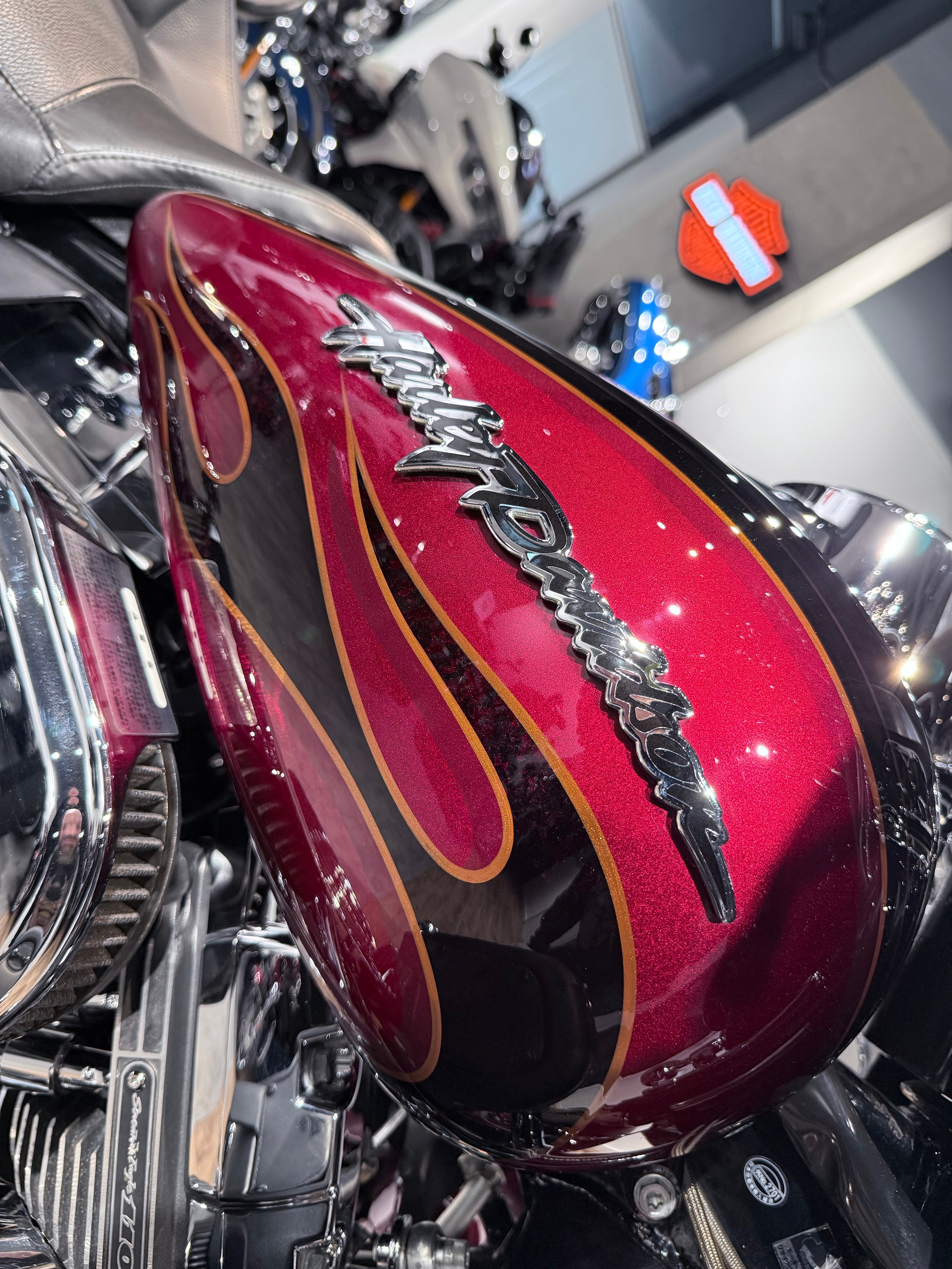 CVO Limited 110 (Exclusive Black Ember & Rio Red). Hello Davidson, Москва. Только хорошие мотоциклы…