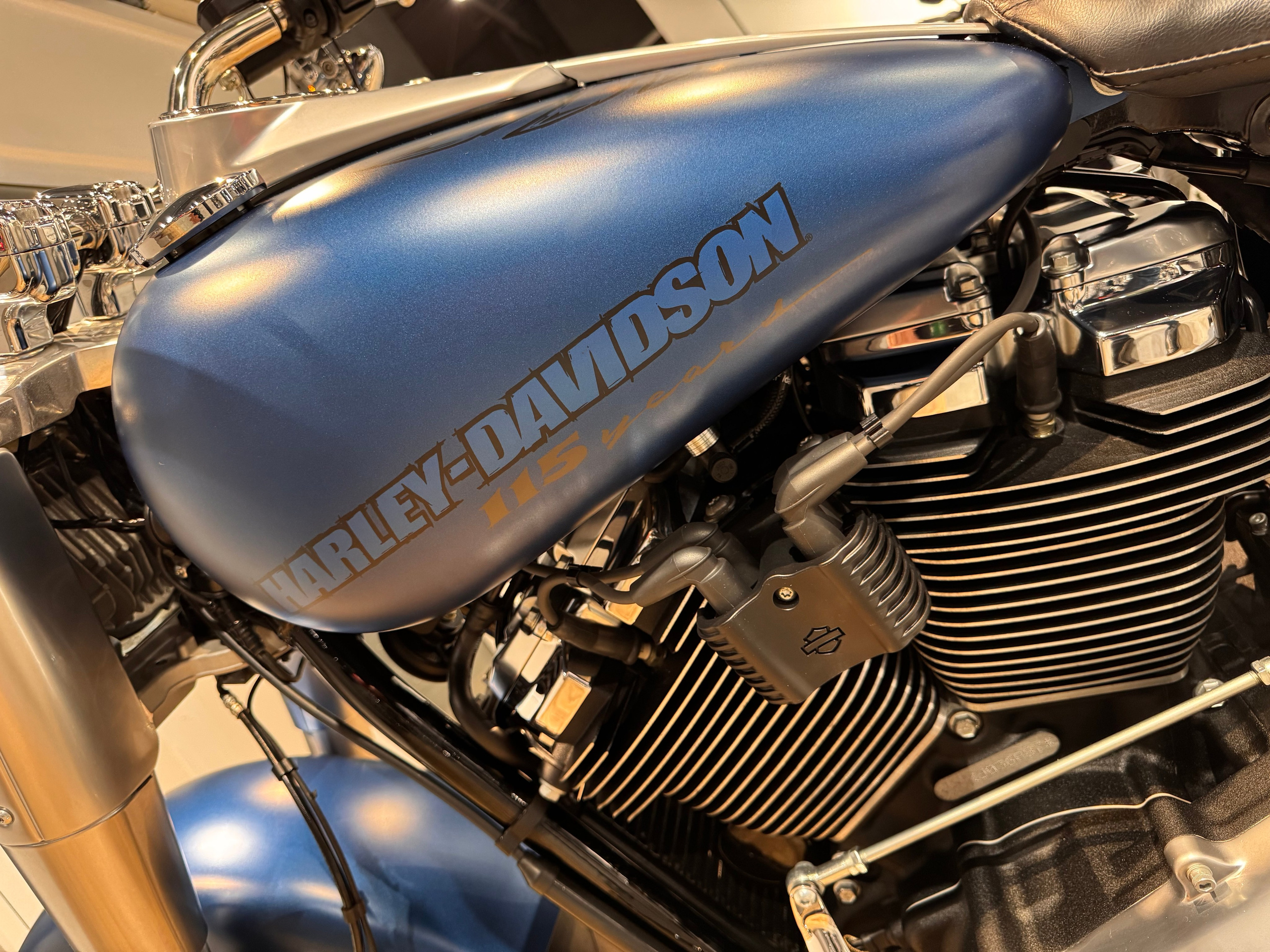 Harley Davidson Sportster 114 FAT BOY — купить мотоцикл. Hello Davidson, Москва. Только хорошие мотоциклы…