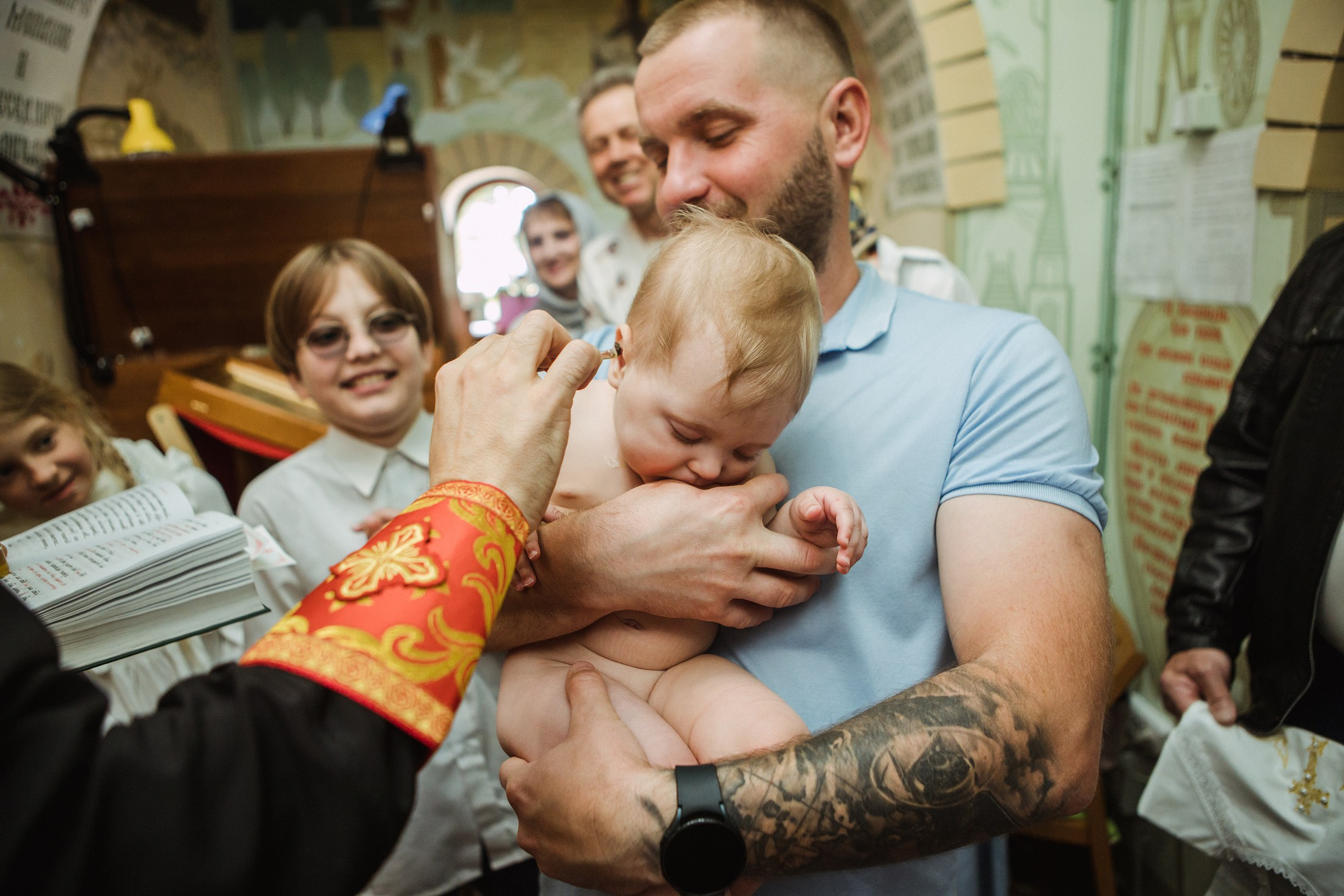 Храм Преподобного-Сергия-Радонежского. Крещение Мелании. Фотографы в городе Волгограде — Людмила Агеева и Алексей Околелов