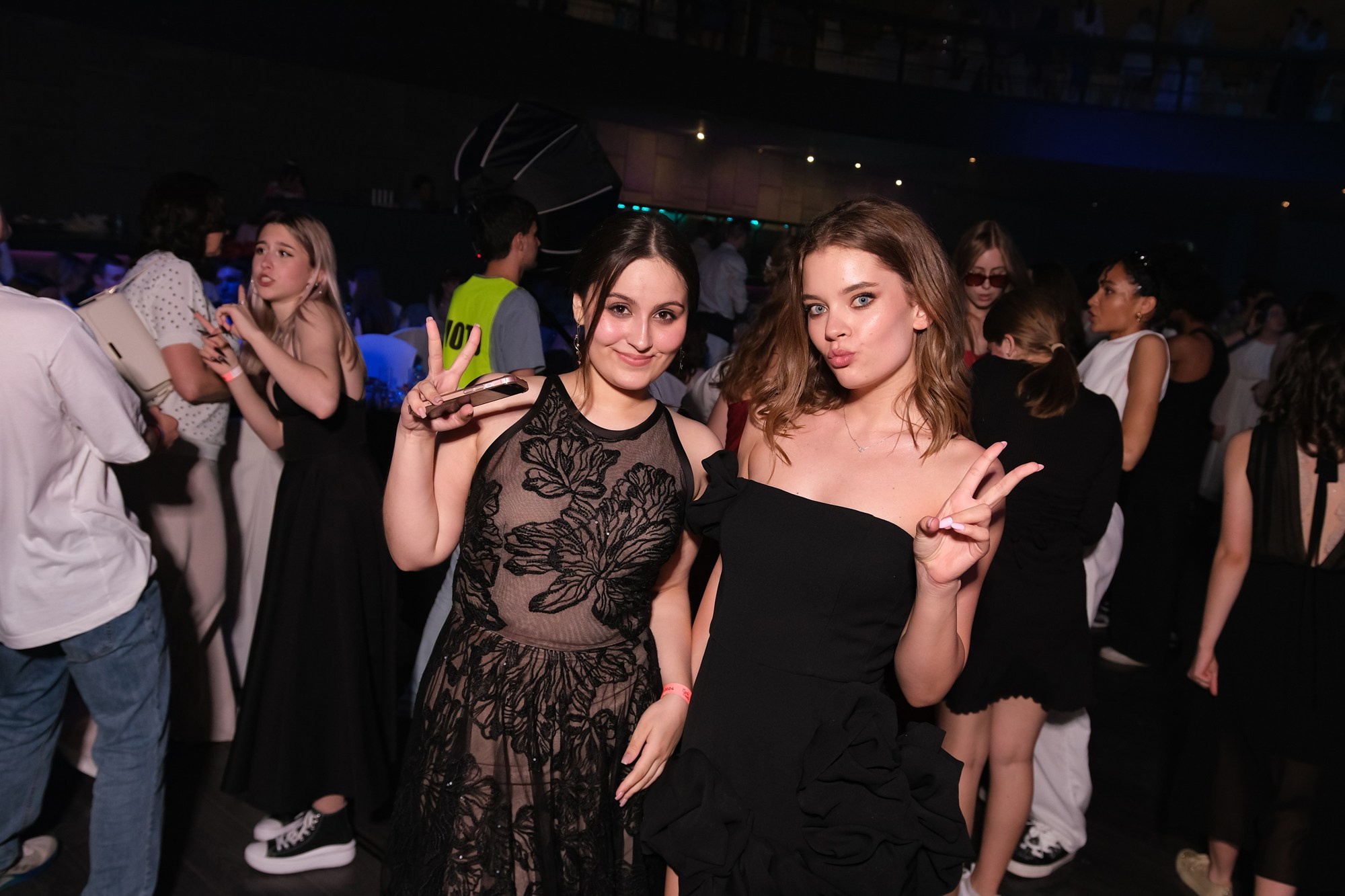 Выпускной альбом. Фото и видеосъемка