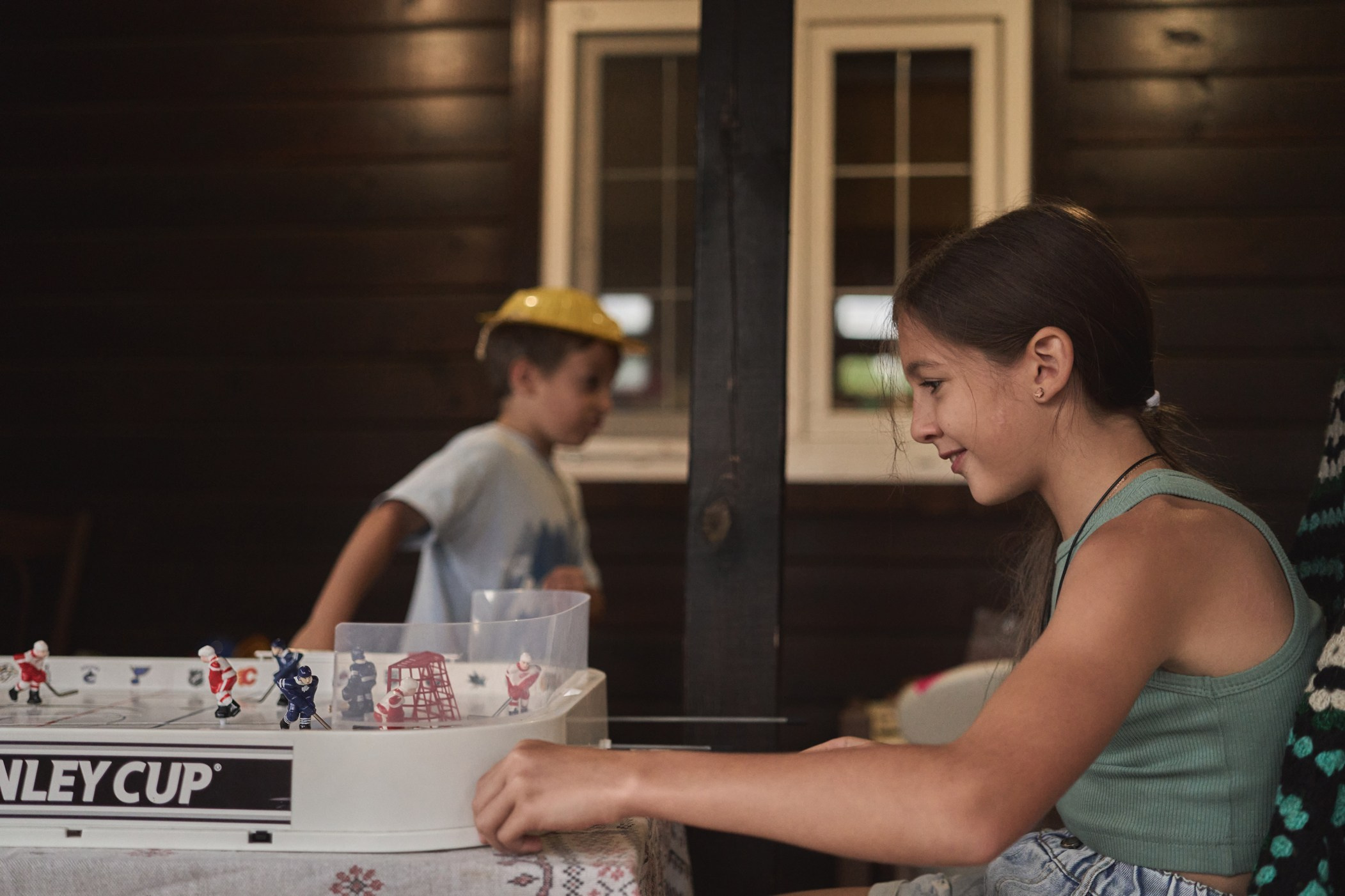 Пшеничное поле, битва Nerf и домик художницы. Фотограф Женя Пашкина