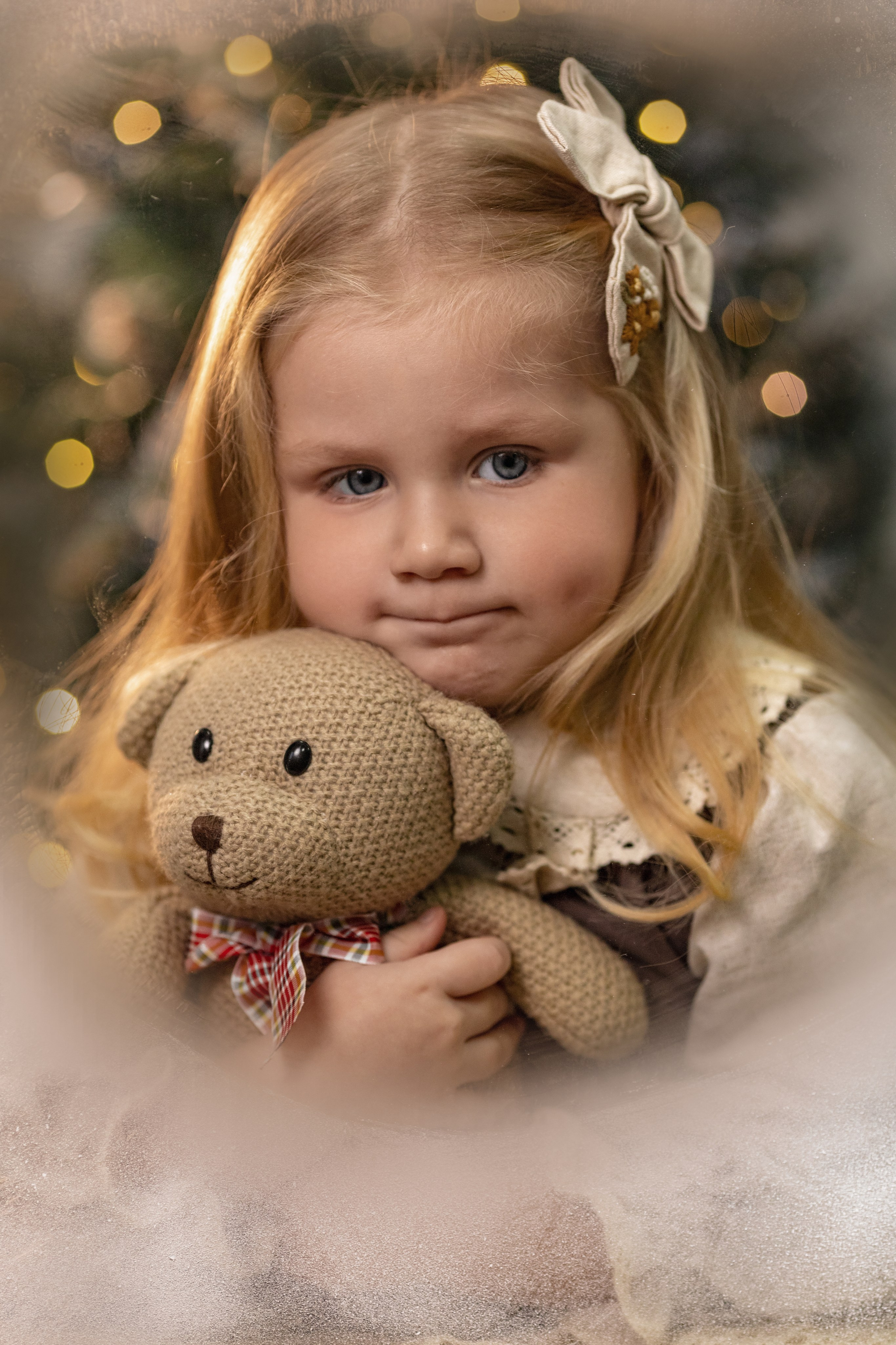 Новогодняя история маленькой Олечки. Семейный и детский фотограф Леонова Анна