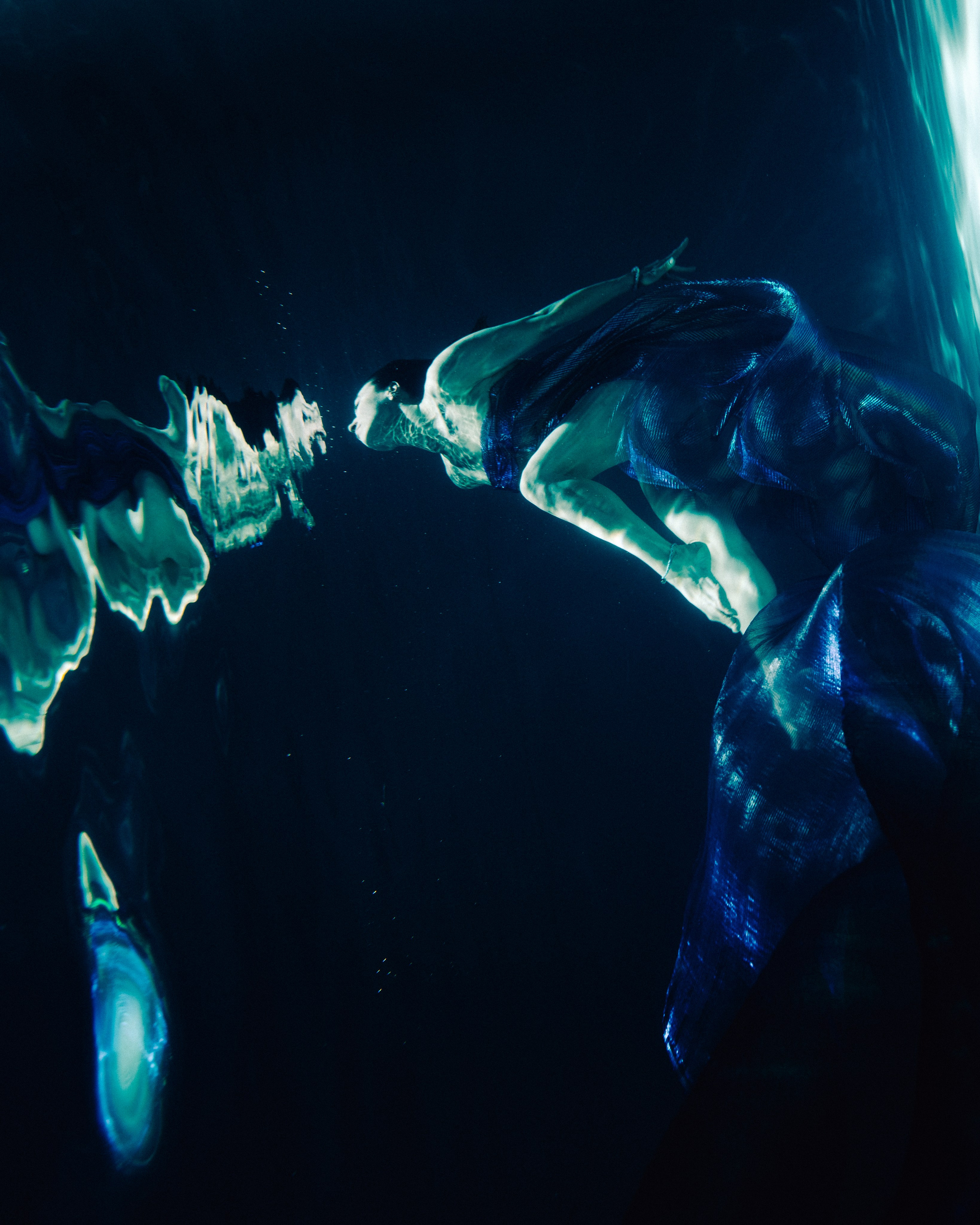 Женская съёмка под водой. Фотоведьма Дарья Нечинская