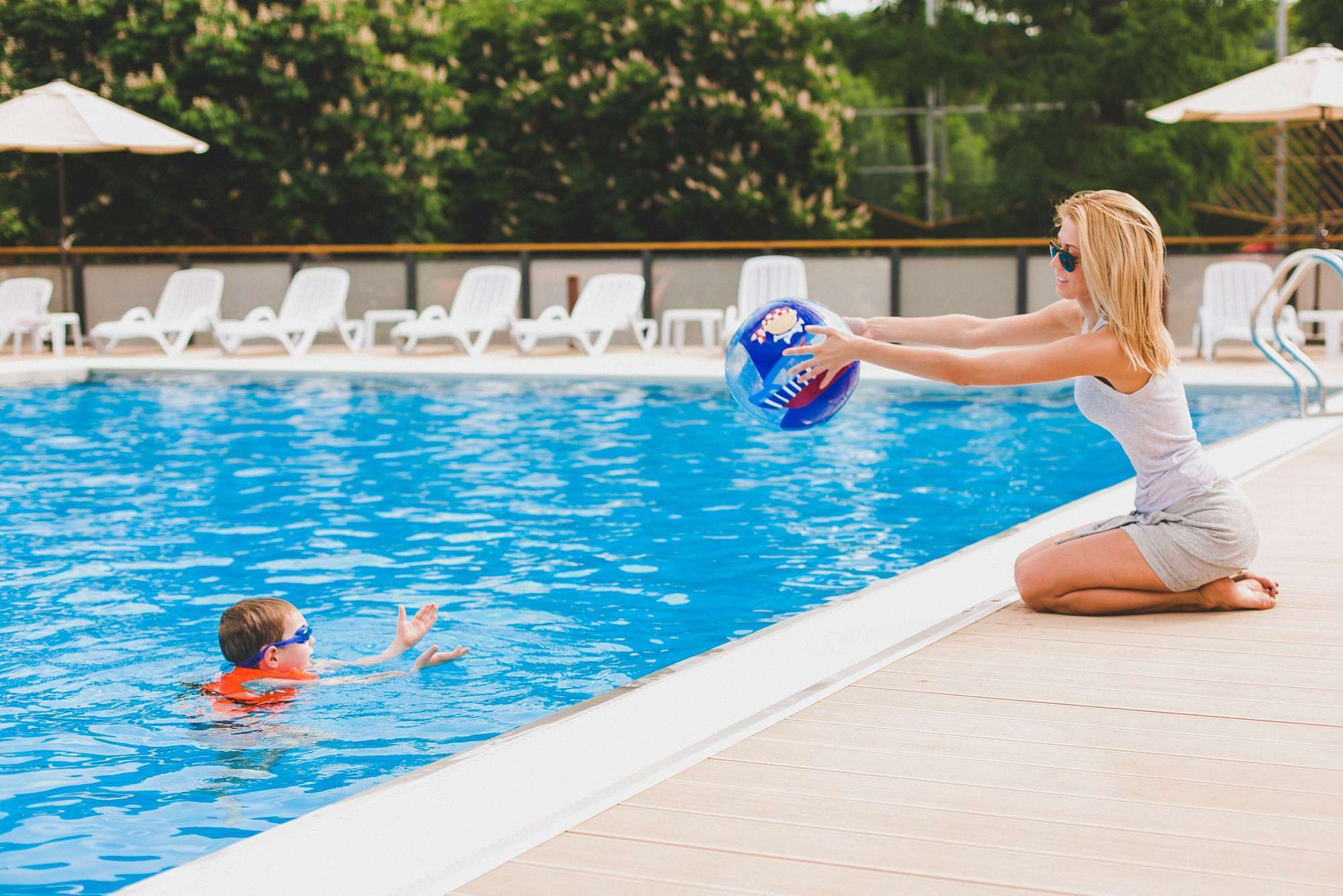Открытый бассейн в Лужниках. Фотограф рынка недвижимости Павел Хоменко