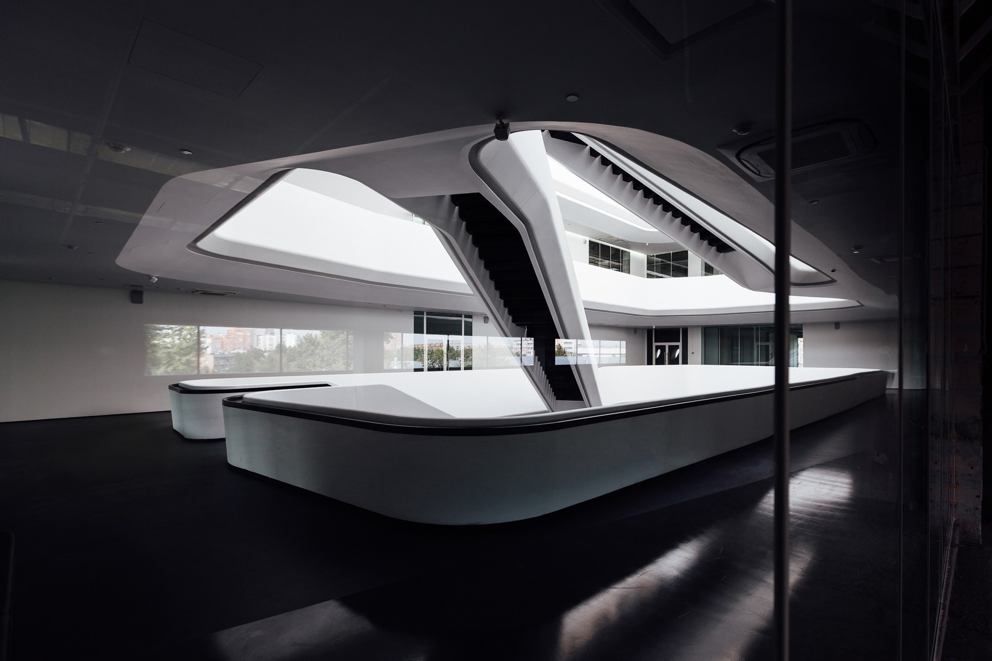 Бизнес-центр Dominion Tower. Фотограф рынка недвижимости Павел Хоменко