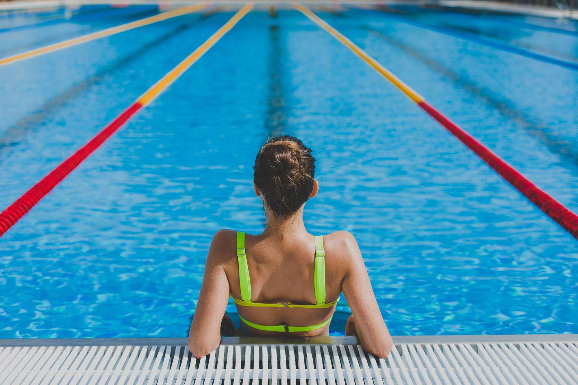 Открытый бассейн в Лужниках. Фотограф рынка недвижимости Павел Хоменко