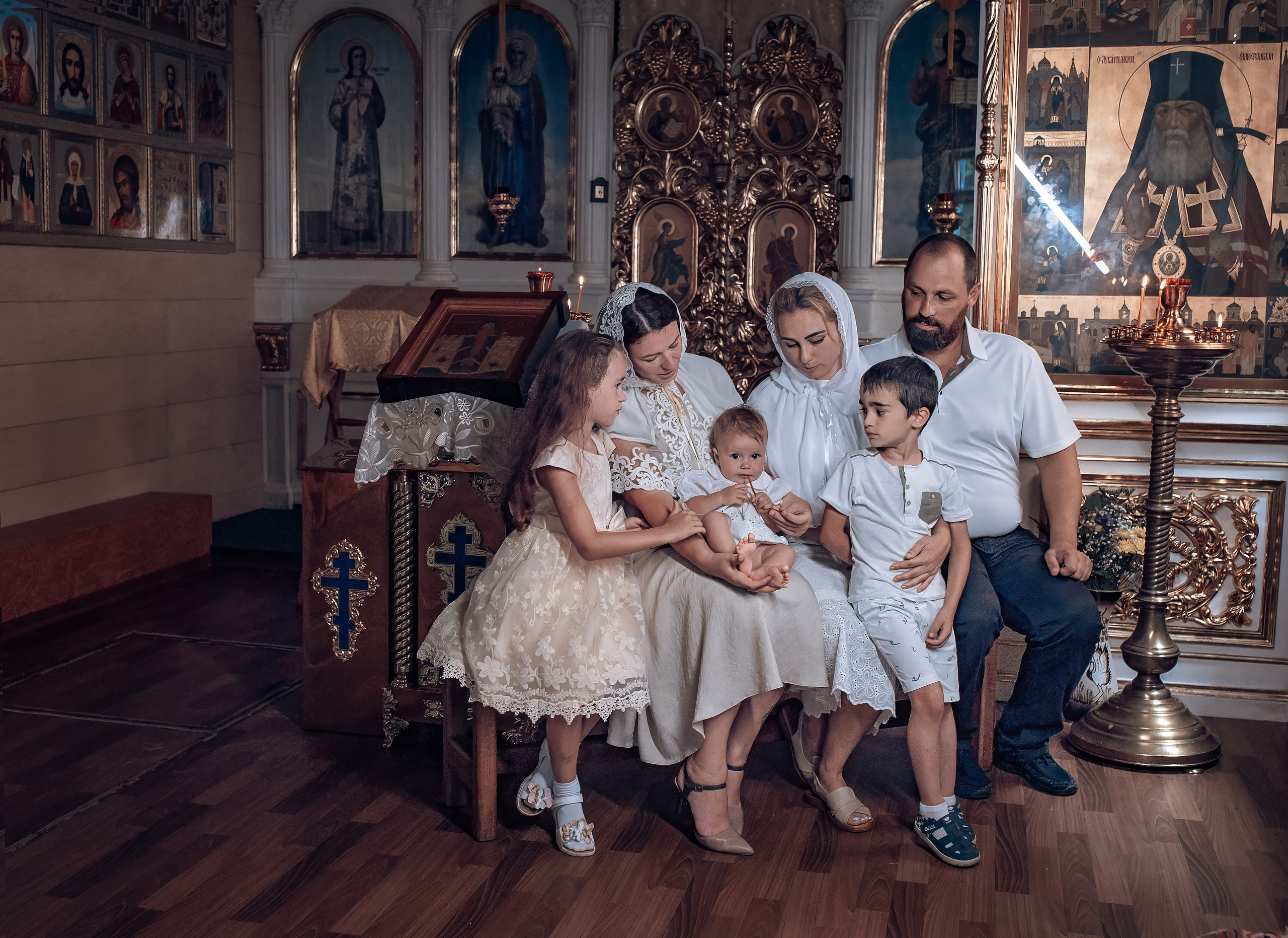 Съемка таинства крещения в храме Николая Чудотворца Красноярск. Фотографы крещения/венчания  Красноярск Татьяна и Вячеслав Переваловы