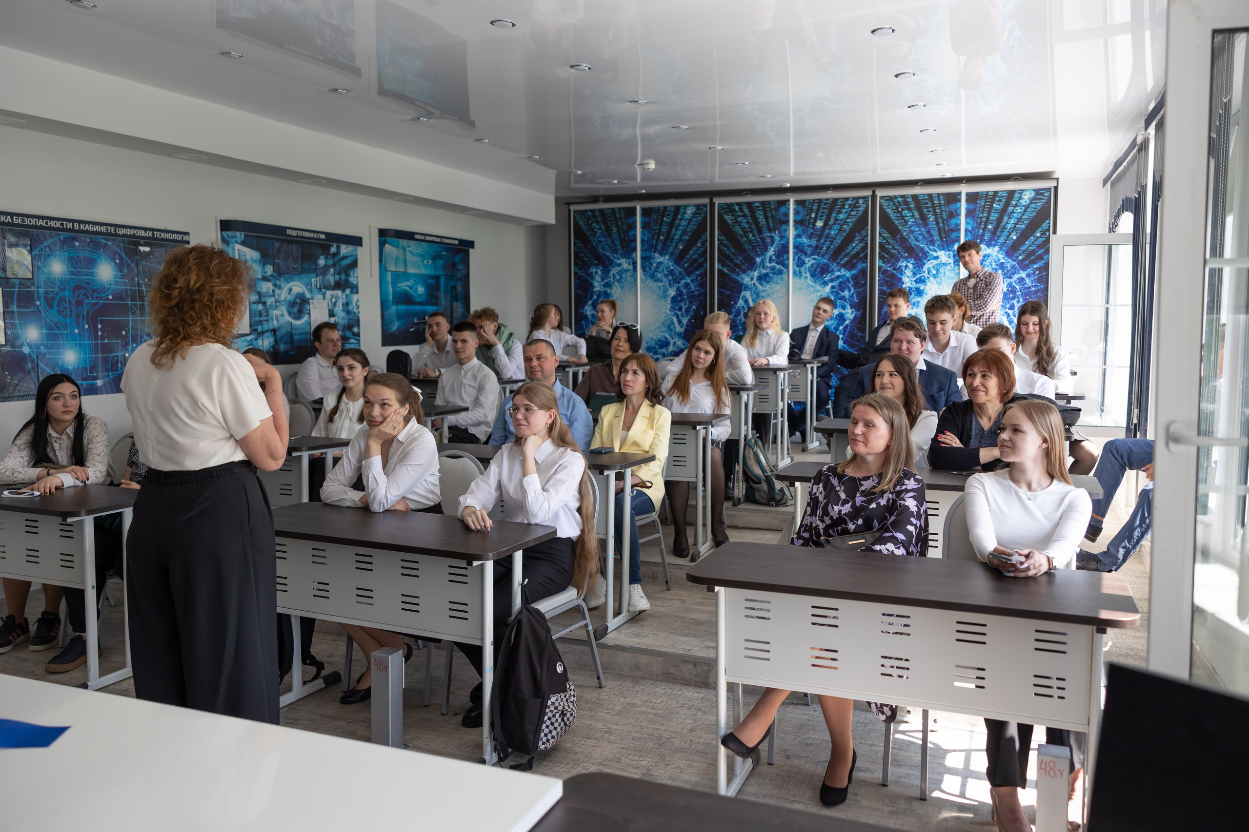 Репортажные съемки Санкт-Петербург. Ароматестирование по методу Аромакод и Нейростатус в Санкт-Петербурге