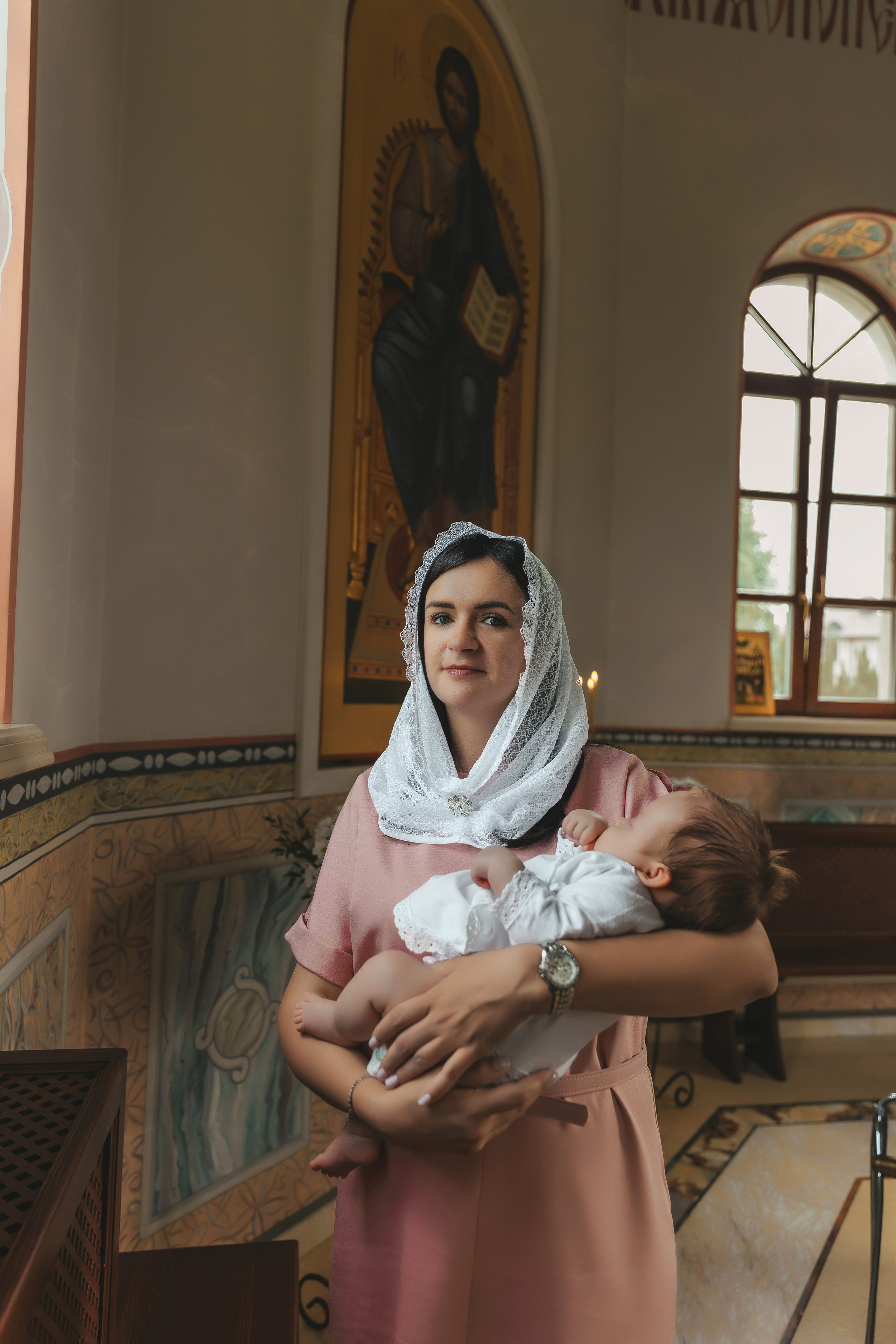 Репортажная съемка Крещения в Москве и области. Семейный и женский фотограф в Москве Надежда Воробьева