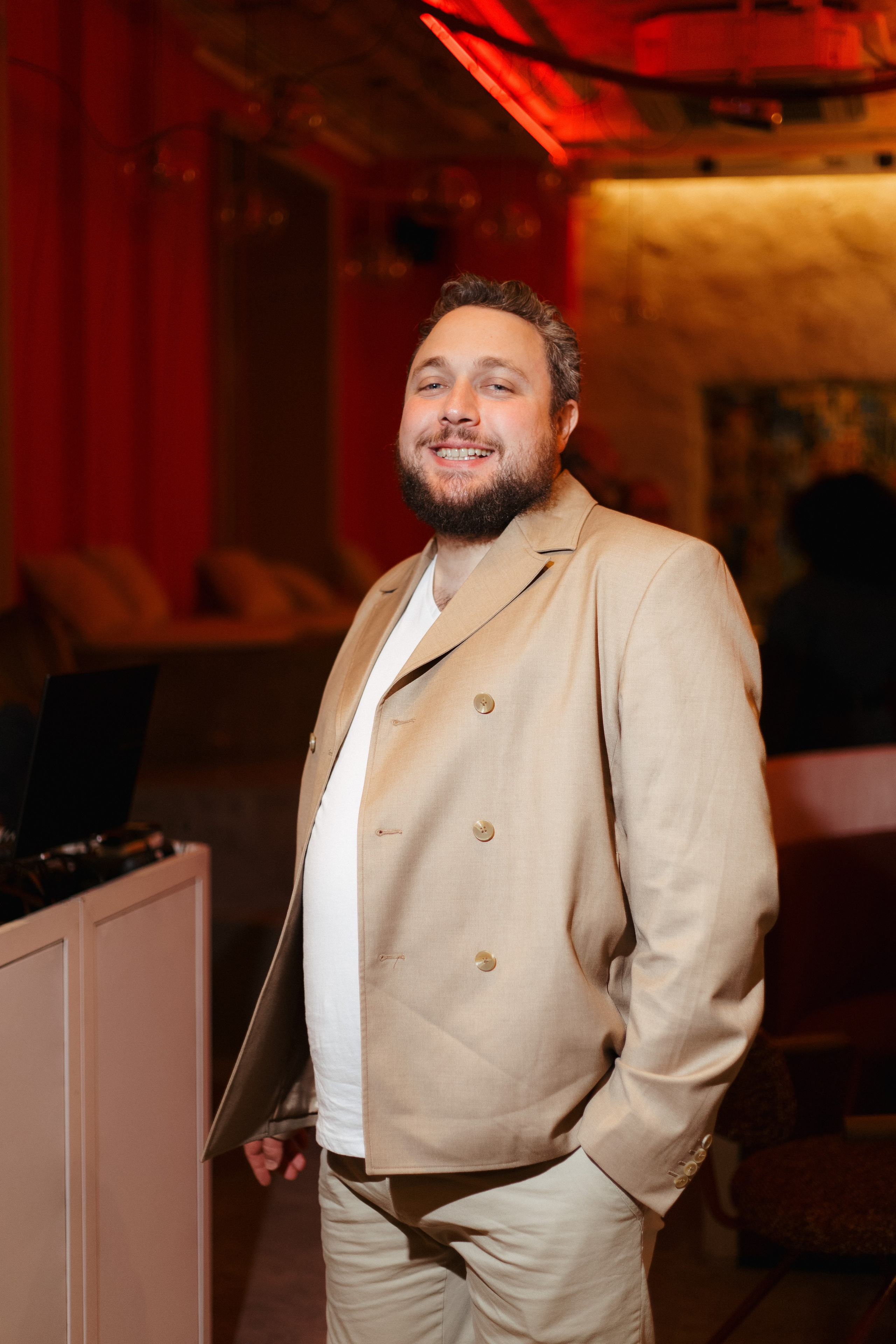 AMORE ОТКРЫТИЕ — DAY II. СВОИ. ФОТООТЧЕТЫ-СОБЫТИЯ-МЕСТА