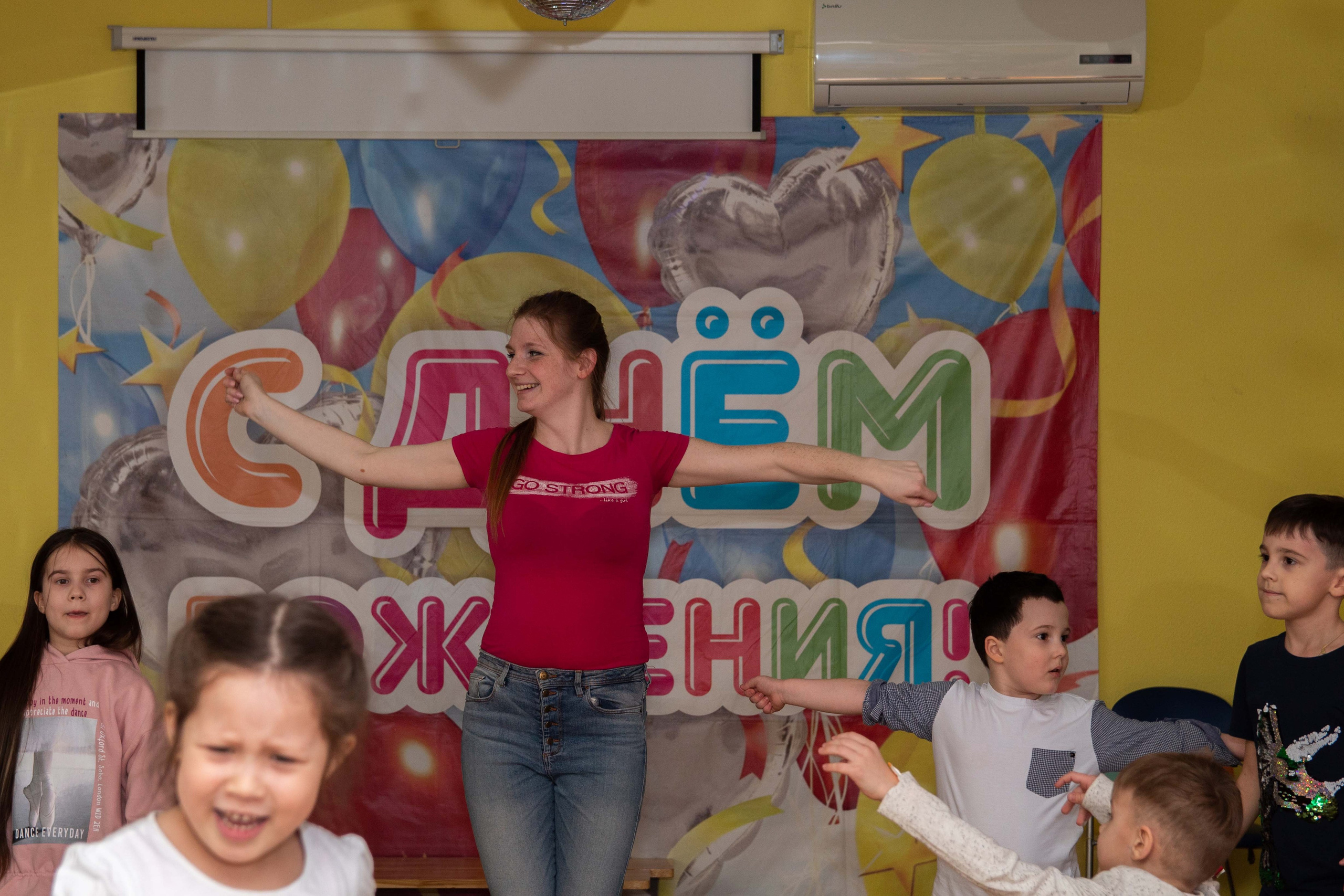 Orange kids. Репортажный Фотограф