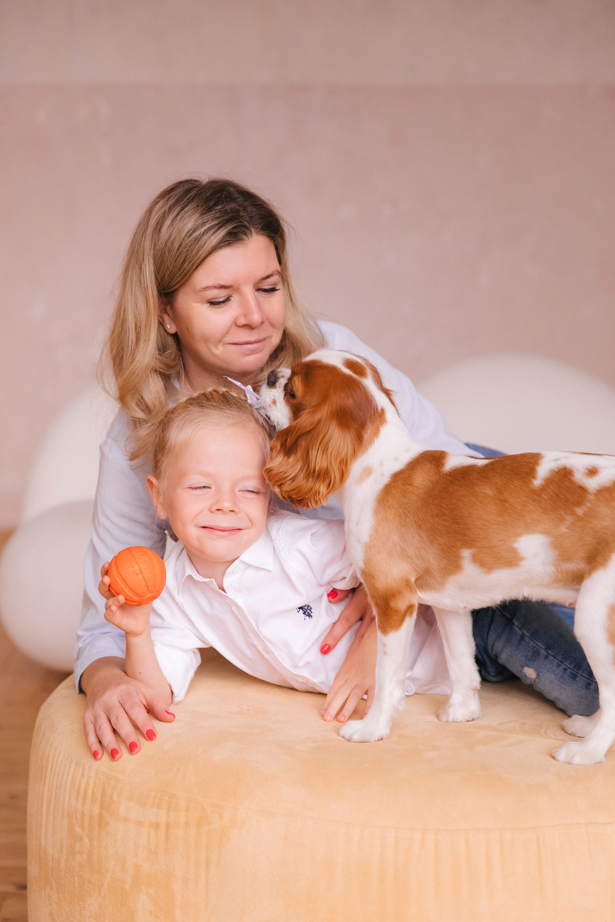 Юля, Тата и Золя