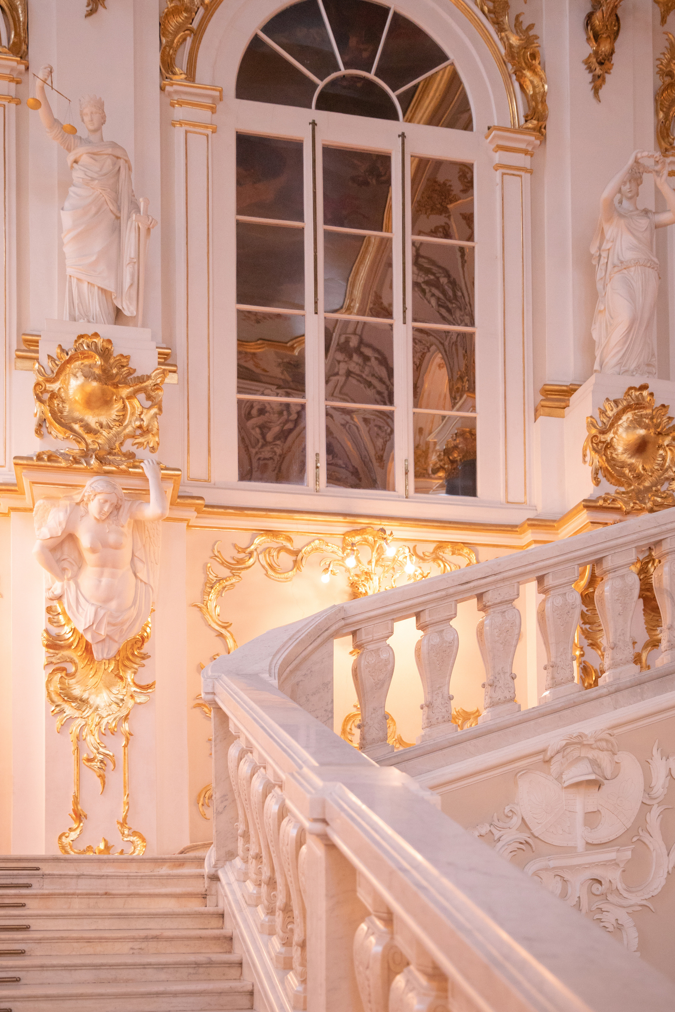 Лера. Свадебный и семейный фотограф в Санкт- Петербурге Гугучкина Полина