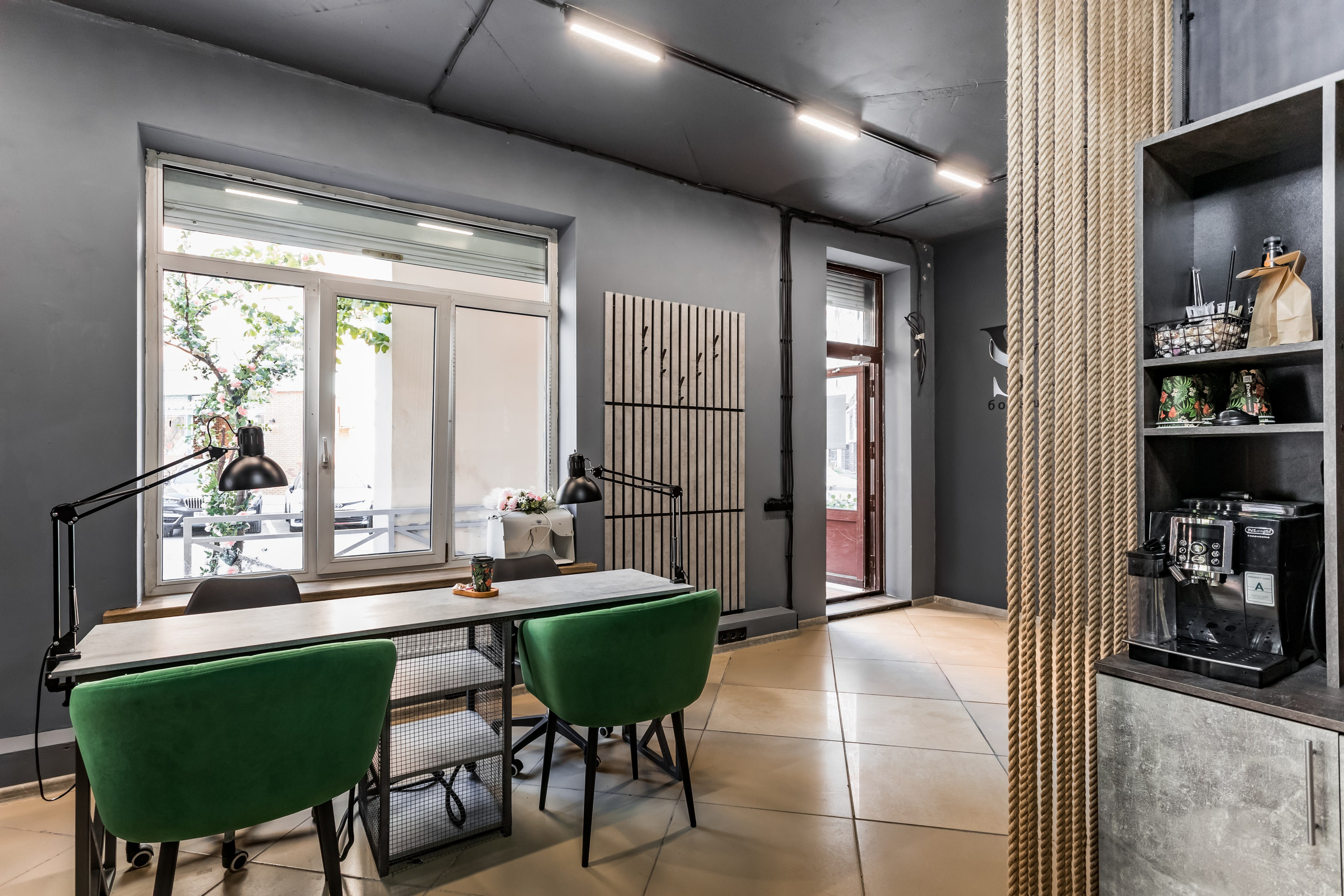 Ногтевая студия Svogan в Люберцах. Интерьеры, Контент, Портреты | Фотограф в Москве Дани Терно