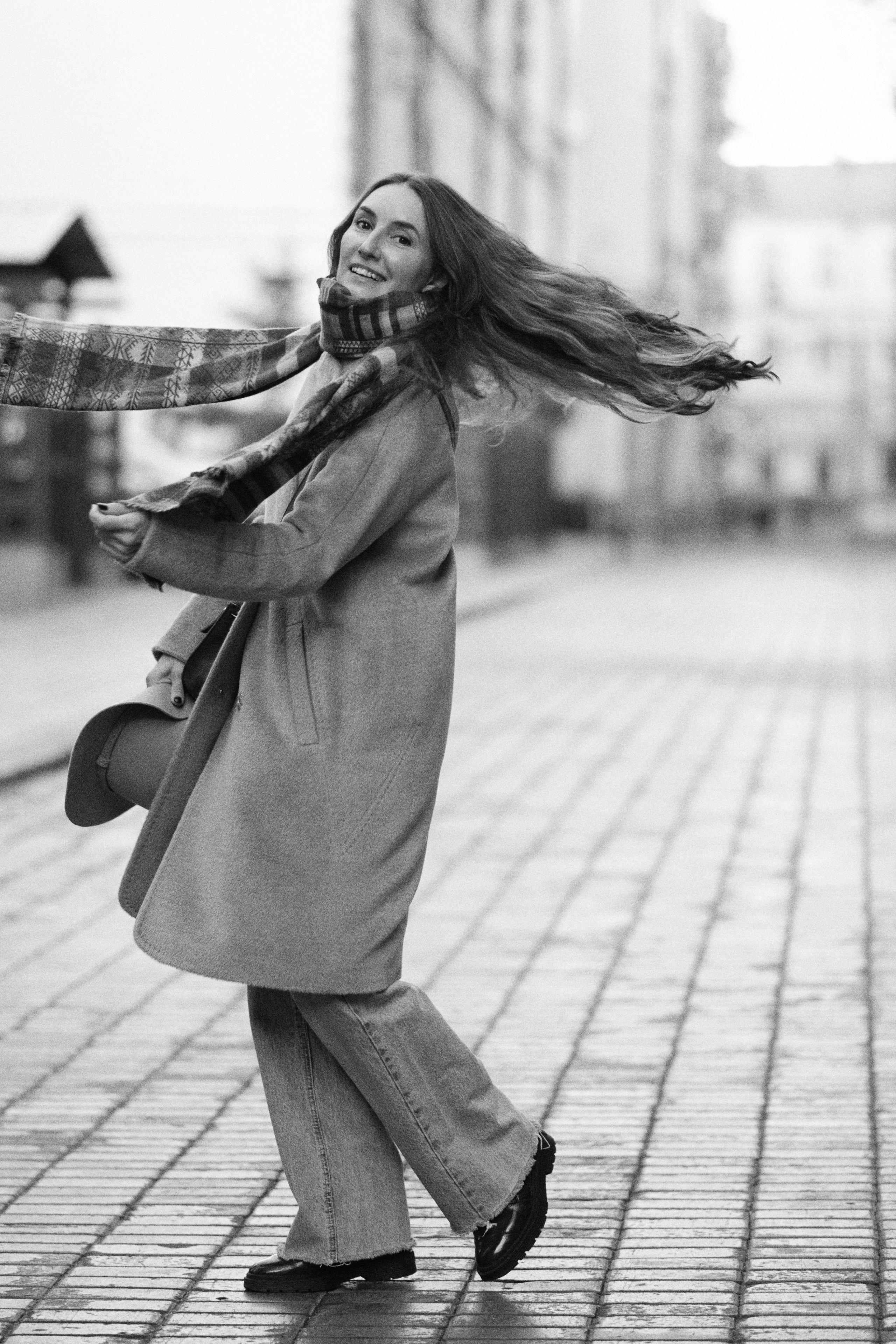 Фотосессия красивой женщины на Патриарших. Елена Павленко. Фотограф. Москва