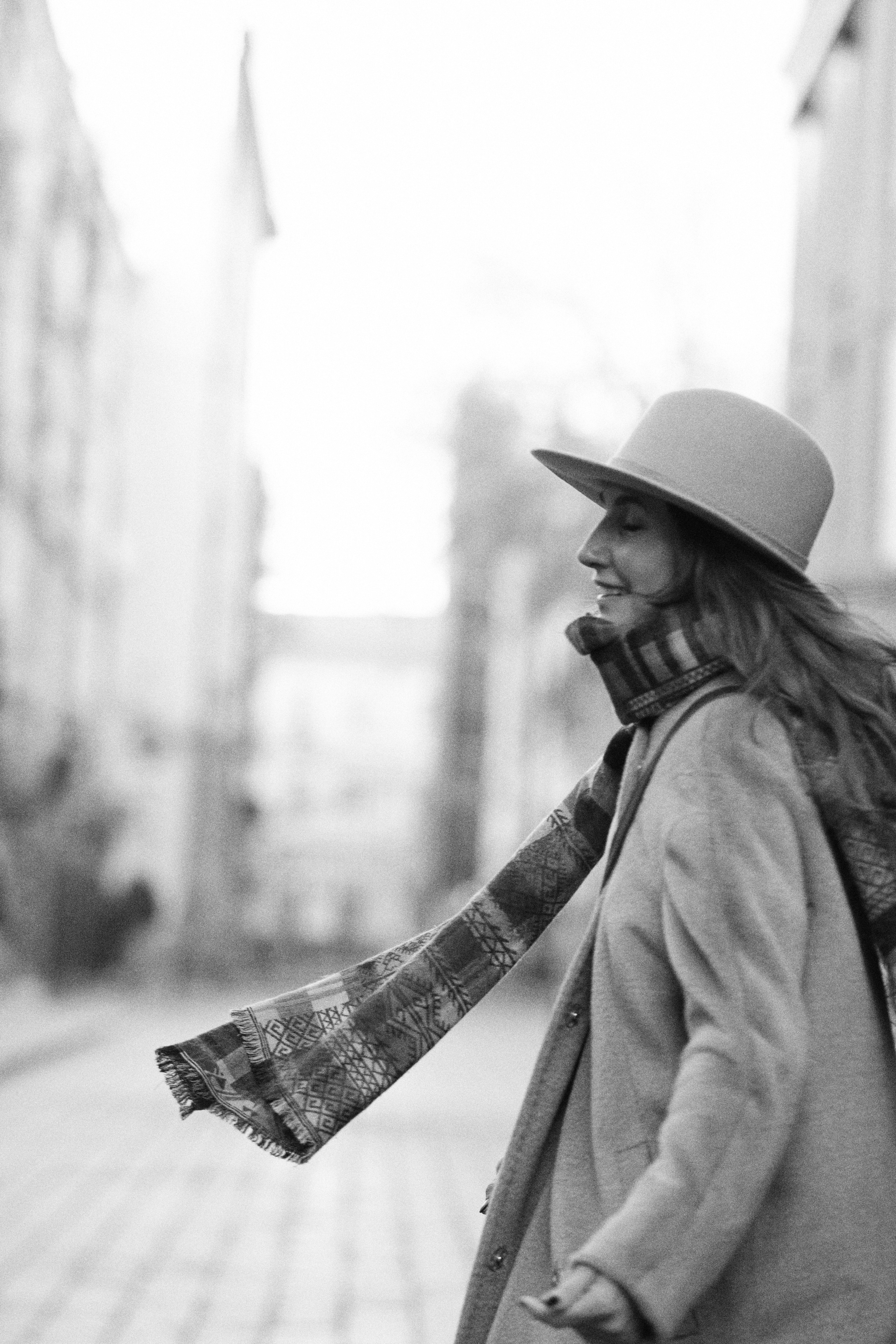 Фотосессия красивой женщины на Патриарших. Елена Павленко. Фотограф. Москва