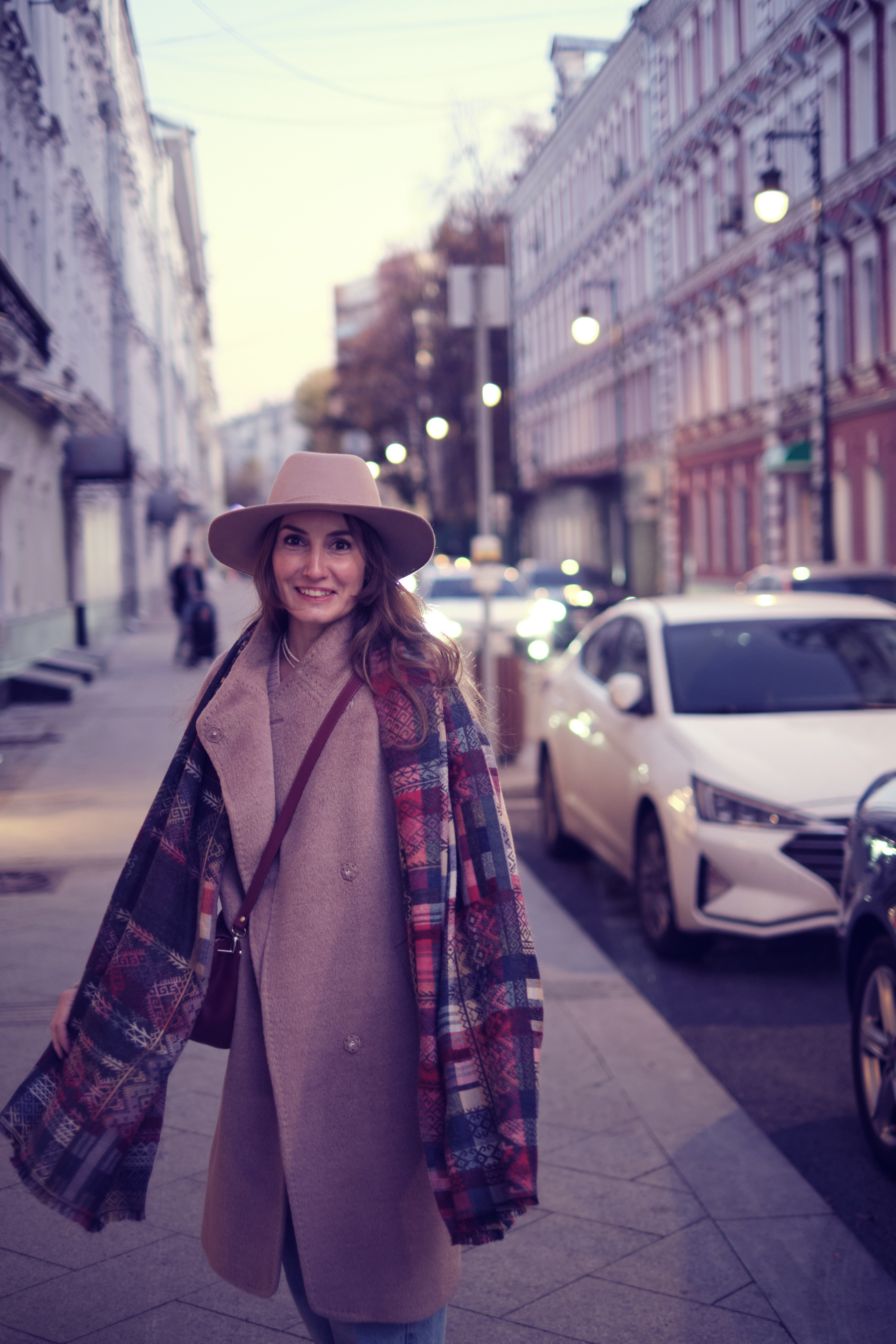 Фотосессия красивой женщины на Патриарших. Елена Павленко. Фотограф. Москва