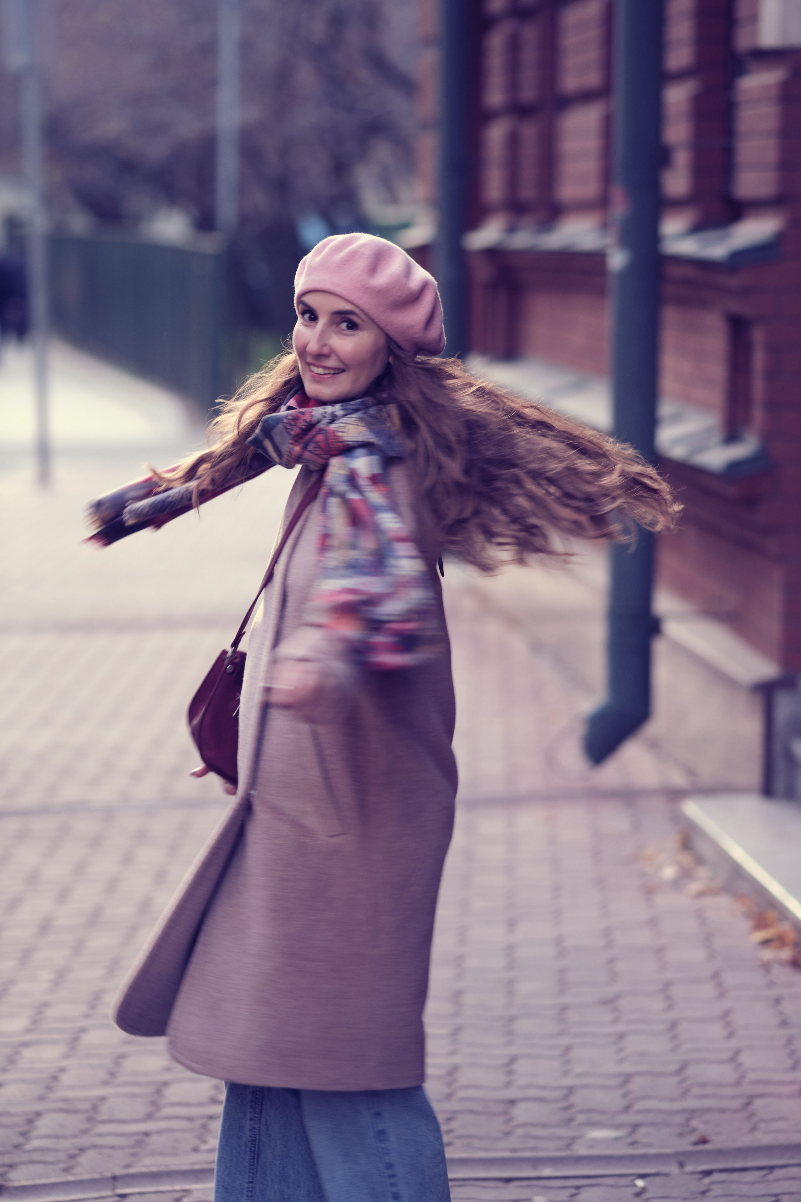 Фотосессия красивой женщины на Патриарших. Елена Павленко. Фотограф. Москва